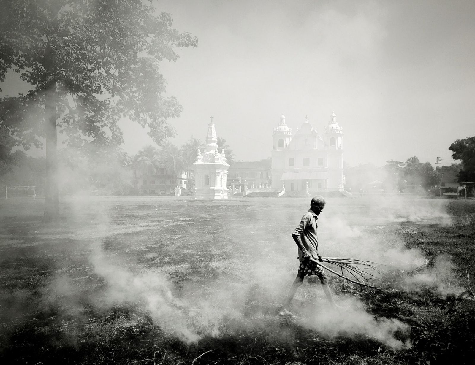 © Vince Costa, Walking by Faith. Vince is among the many photographers to have been mentored by Magdalena.