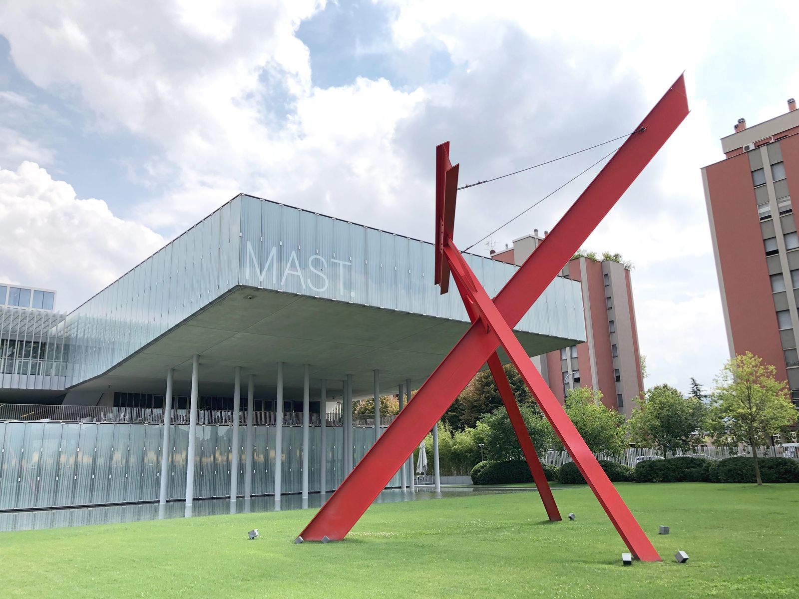 Fondazione MAST © Courtesy Dario Mingarelli/Unsplash