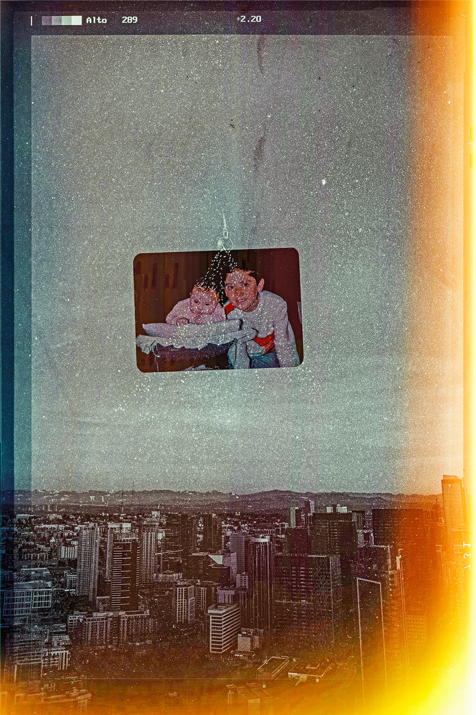© Tirdad Aghakhani - Image from the BETWEEN TIME AND SPACE photography project