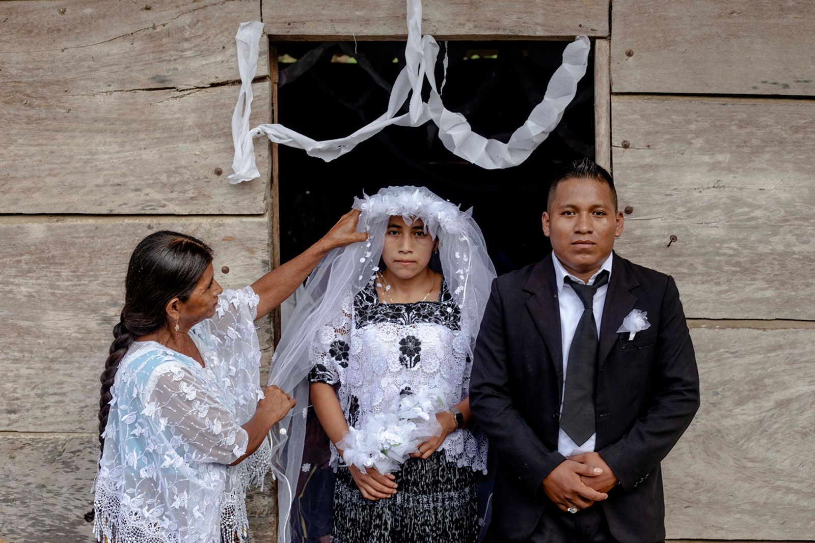 © Fred Ramos - Wedding of Gladis Rash, 18, and Alexander Caal, 22, in Las Muñecas village, Guatemala. June 2019. Fred Ramos