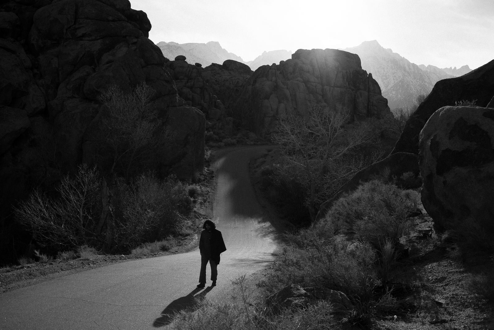 © Phoenix Kanada - Through the Hills