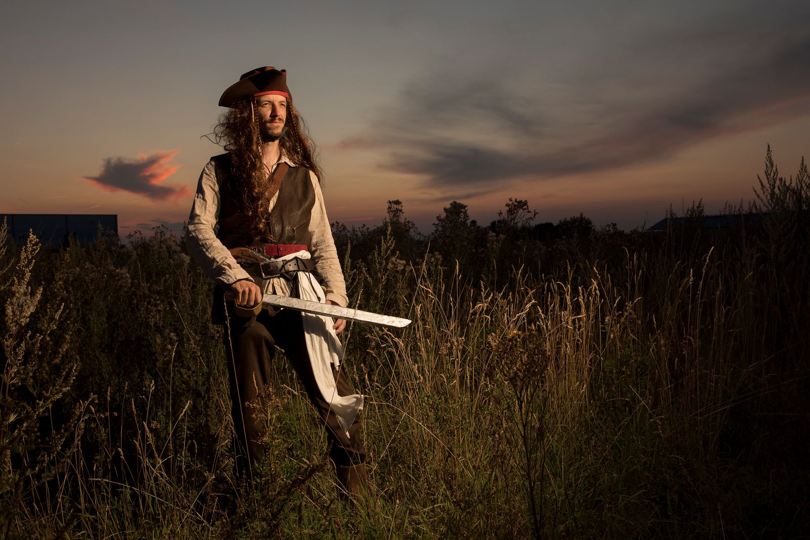 © Lara Wilde - There are not a lot of opportunities for a cosplayer to get out. This pirate stranded.