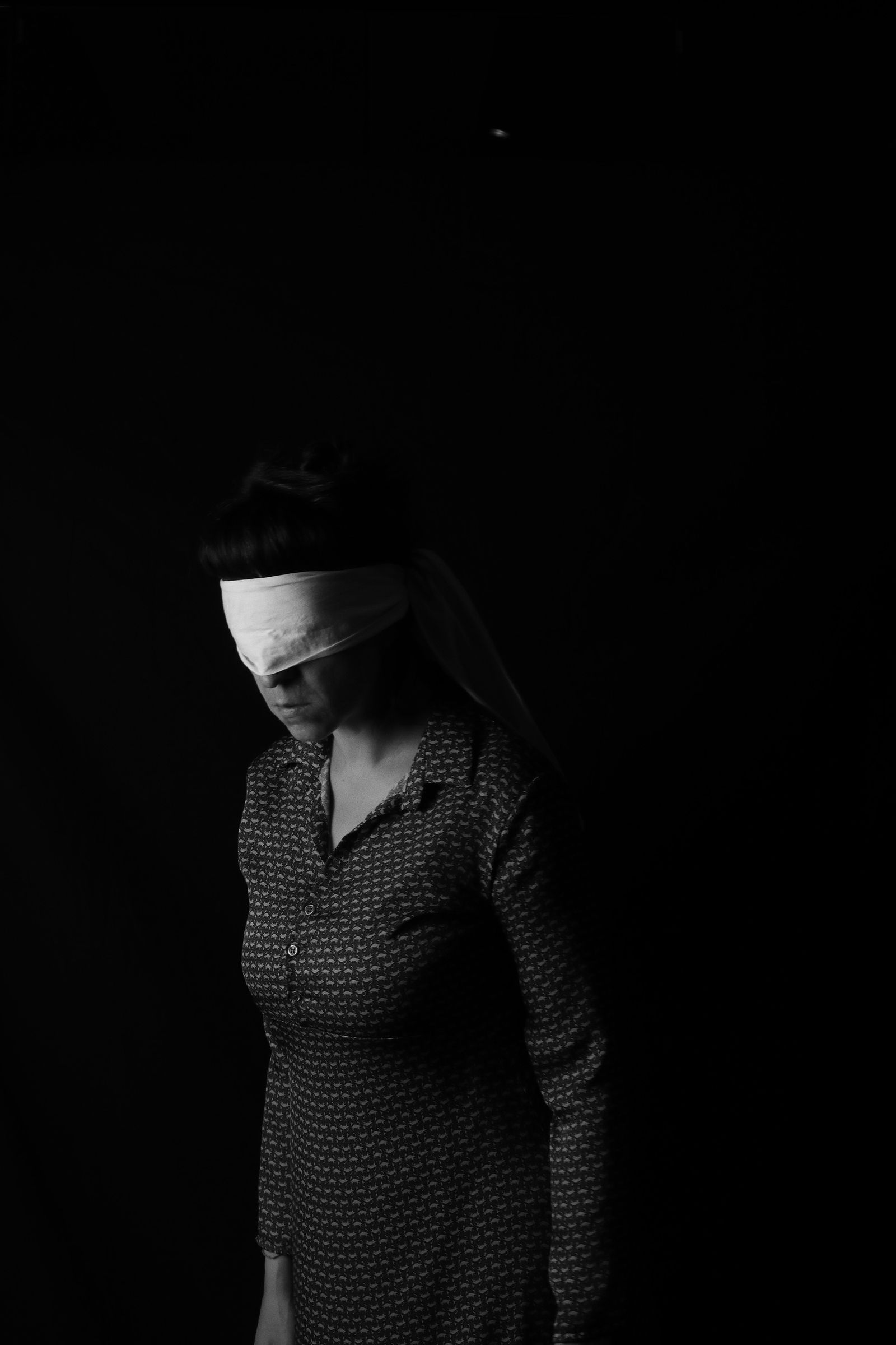© Simona Ghizzoni - Self-portrait #2 Blinded. Rome, 2019