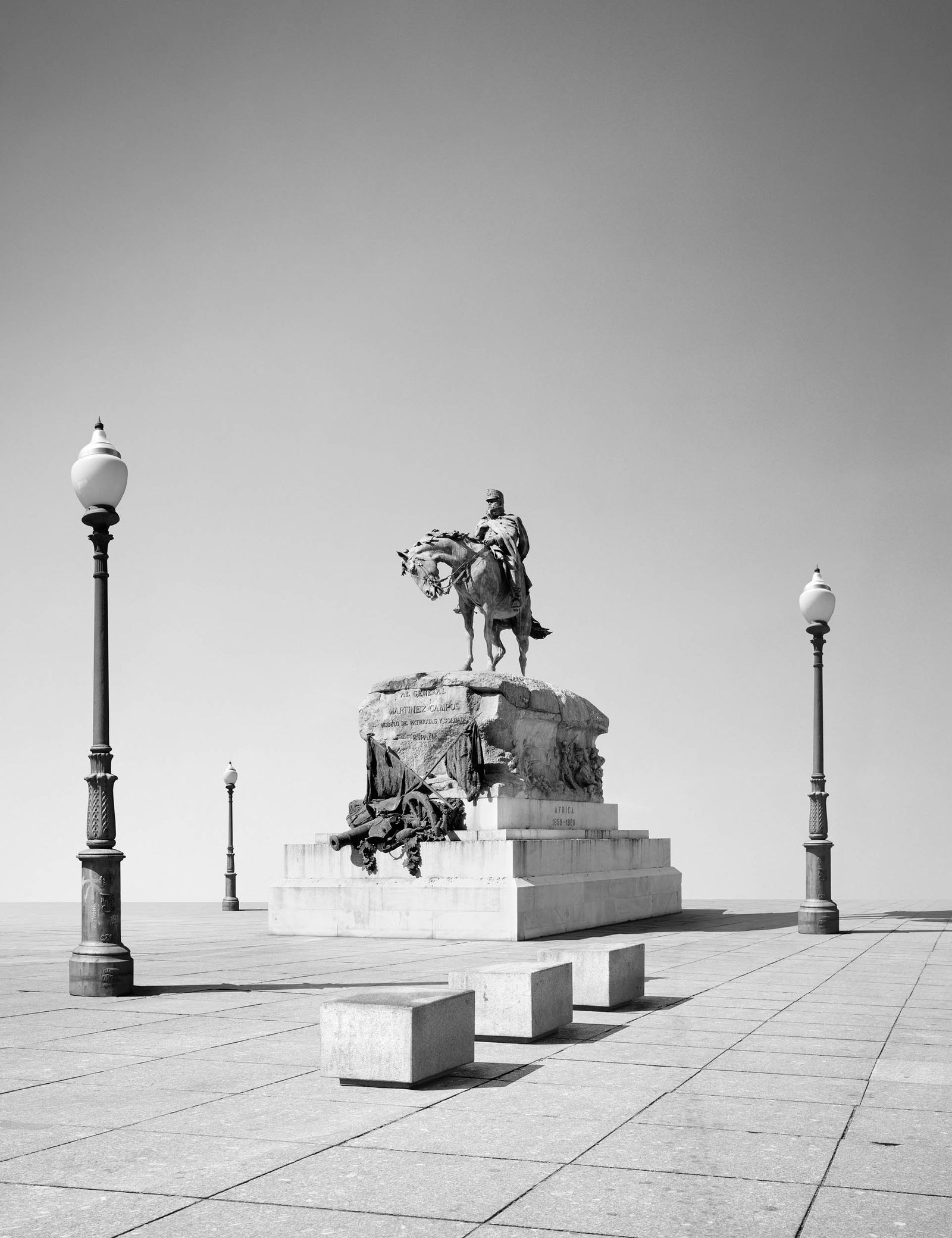 © Fernando Maselli - Image from the Monuments photography project