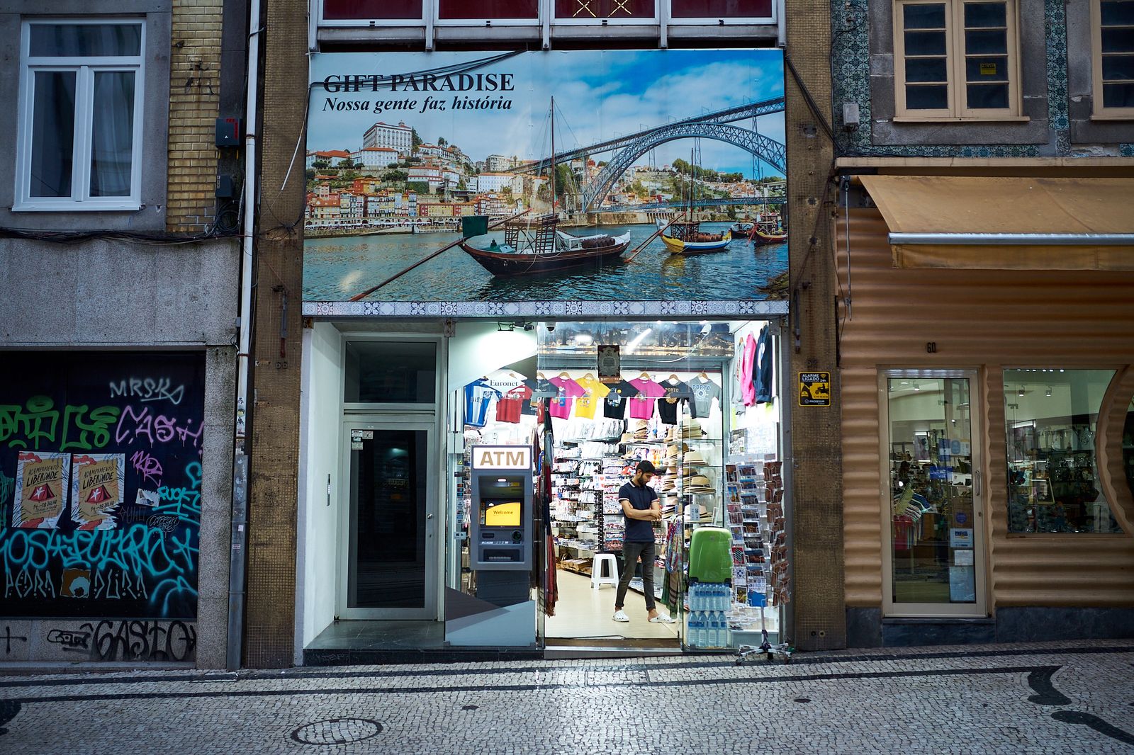 © Marc Van Lierde - Porto, Portugal, 2022