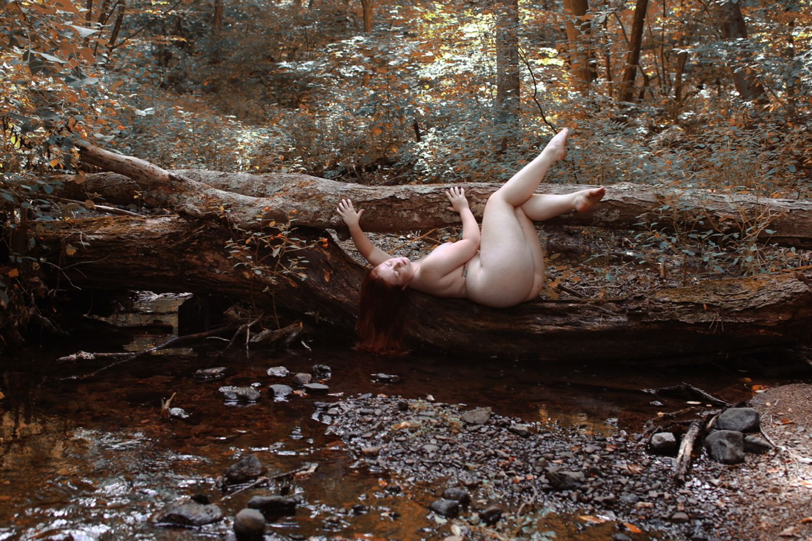 © Emma Parla-Aziz - Image from the Bodies in Nature photography project