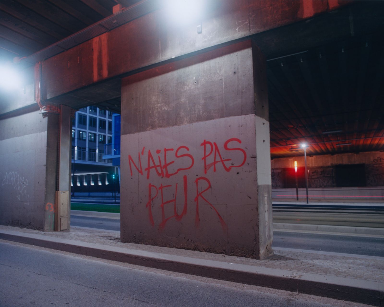 © Alexandre Silberman - Don’t be afraid // Porte de la Chapelle // November 2020