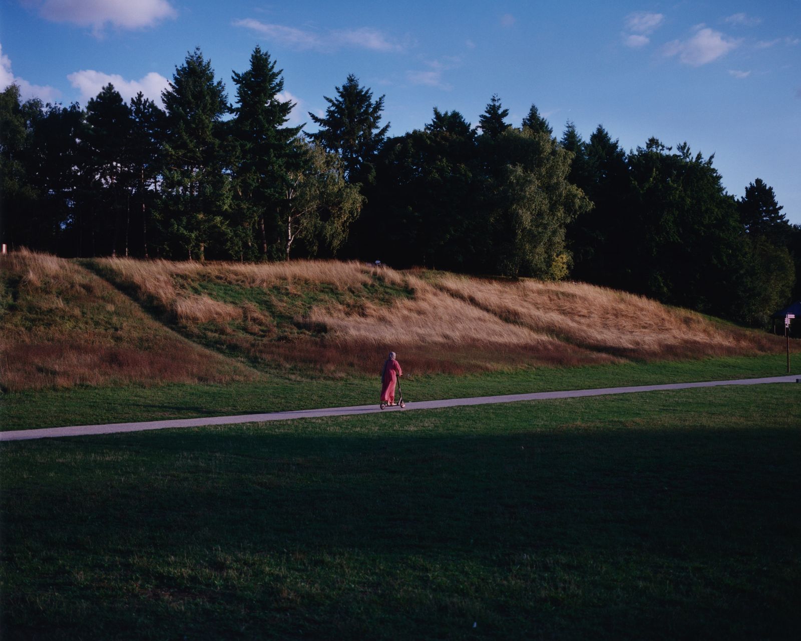 © Alexandre Silberman - Woman on a scooter // Georges-Valbon Park - La Courneuve // August 2019