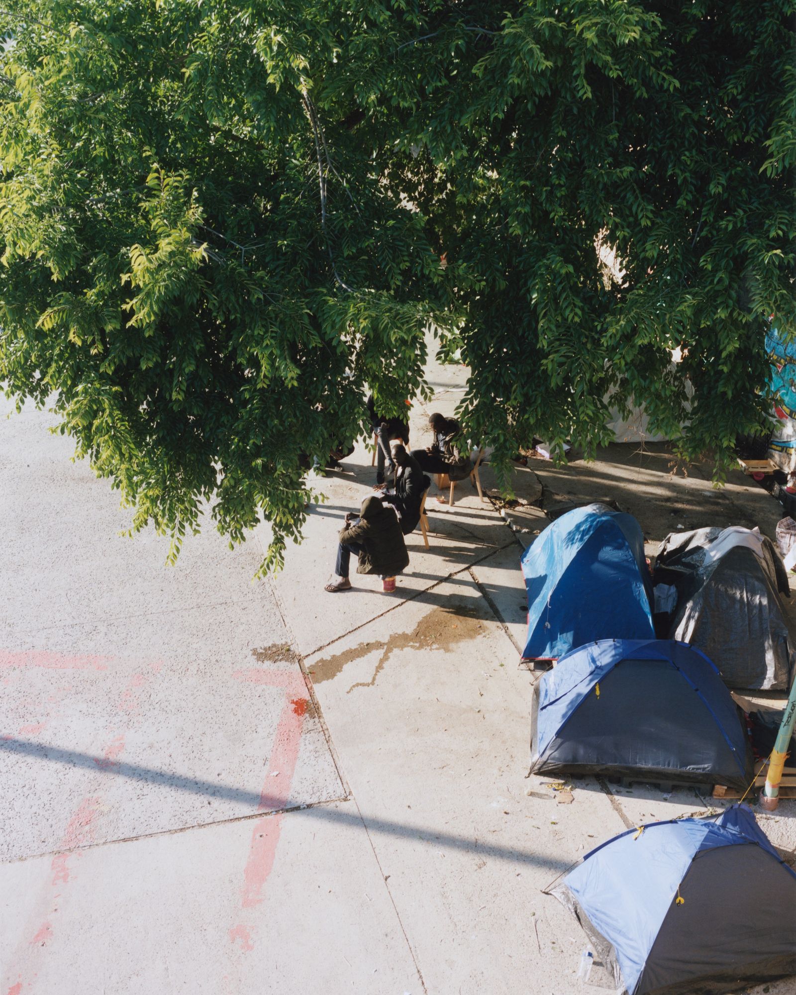 © Alexandre Silberman - Refugee camp alongside the Saint-Denis canal // Aubervilliers // May 2020