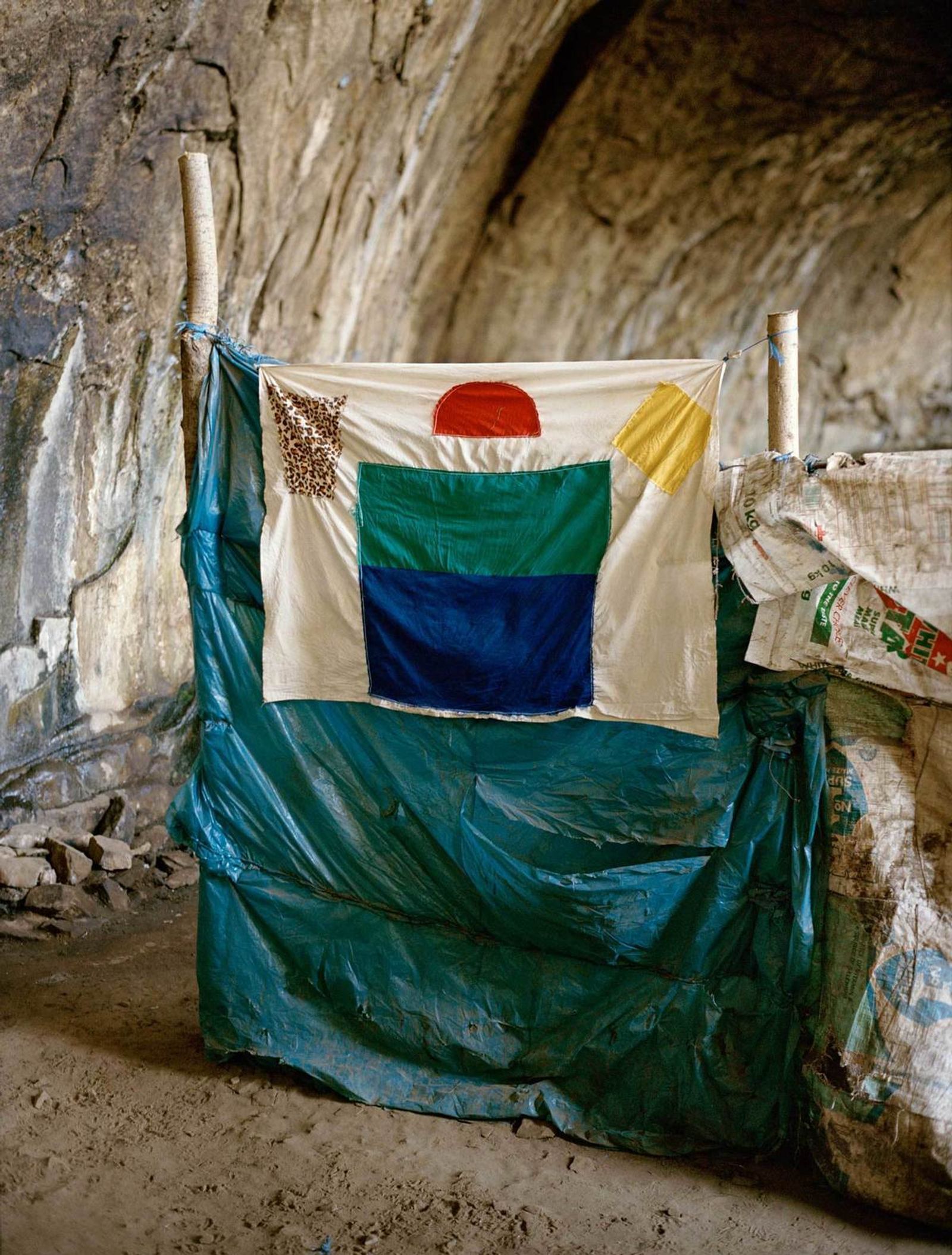© André Viking, from the series Kekulé's Dream