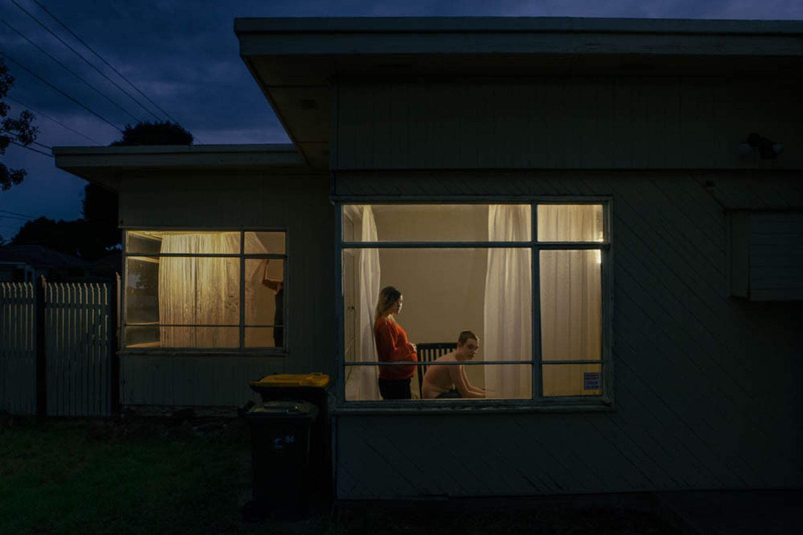 Unveiling the Humdrum Façade of Small Town Australian Suburbia