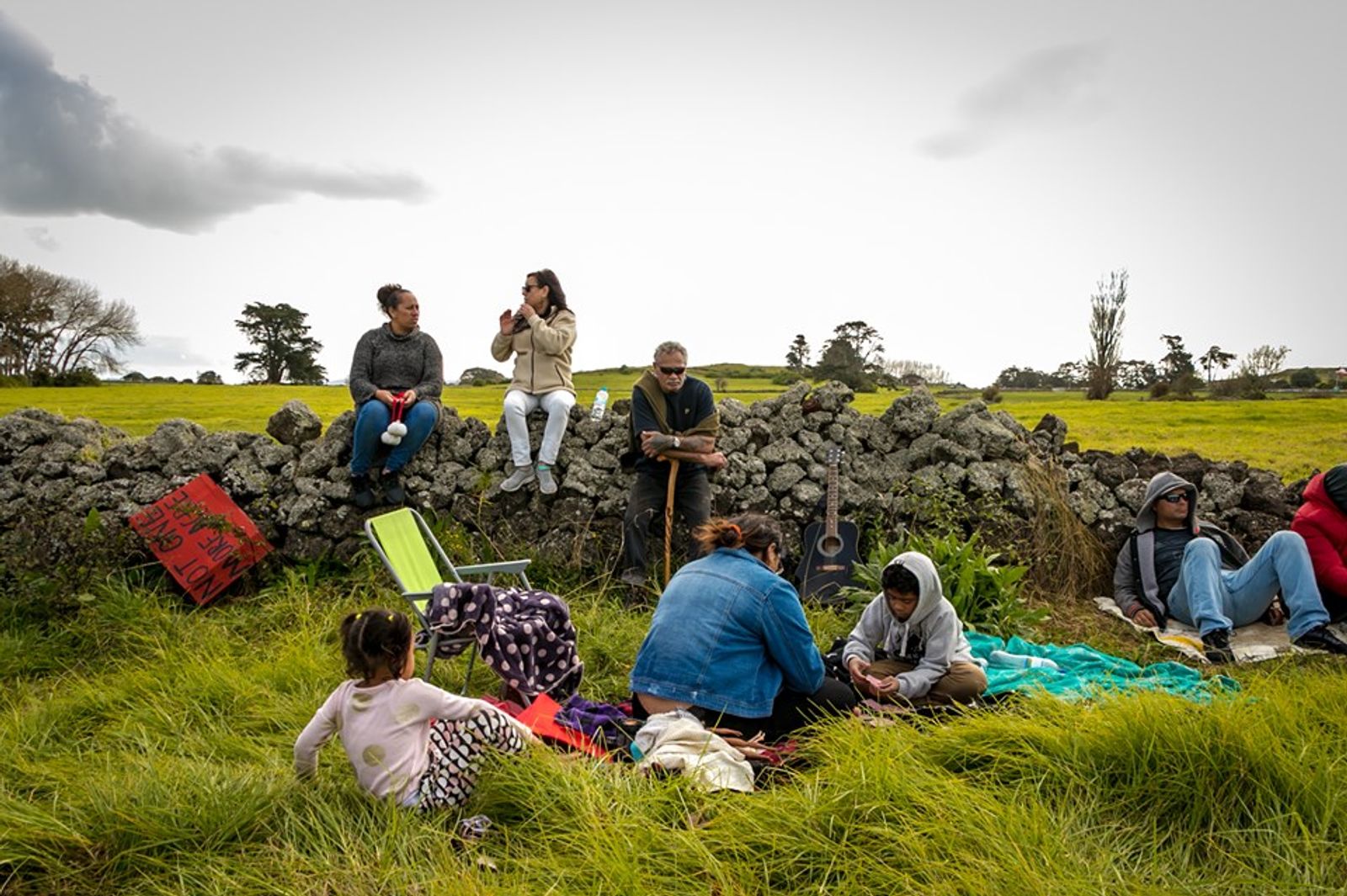 © Serena Stevenson - A family camped for two weeks resides on the Ihumātao site.