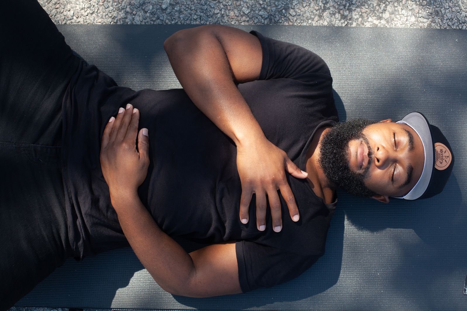 © Medina Dugger - Image from the Couples Yoga photography project