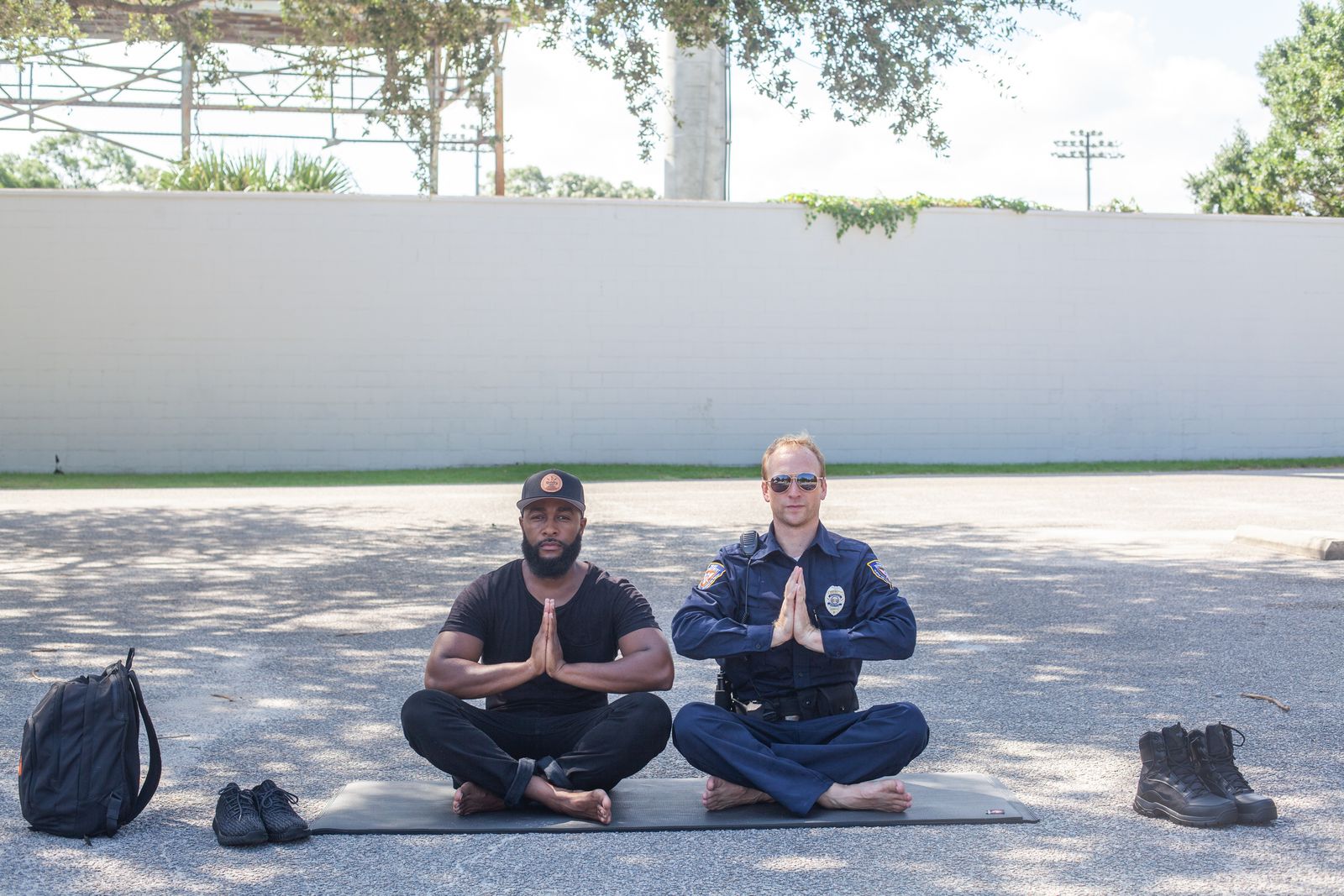 © Medina Dugger - Image from the Couples Yoga photography project