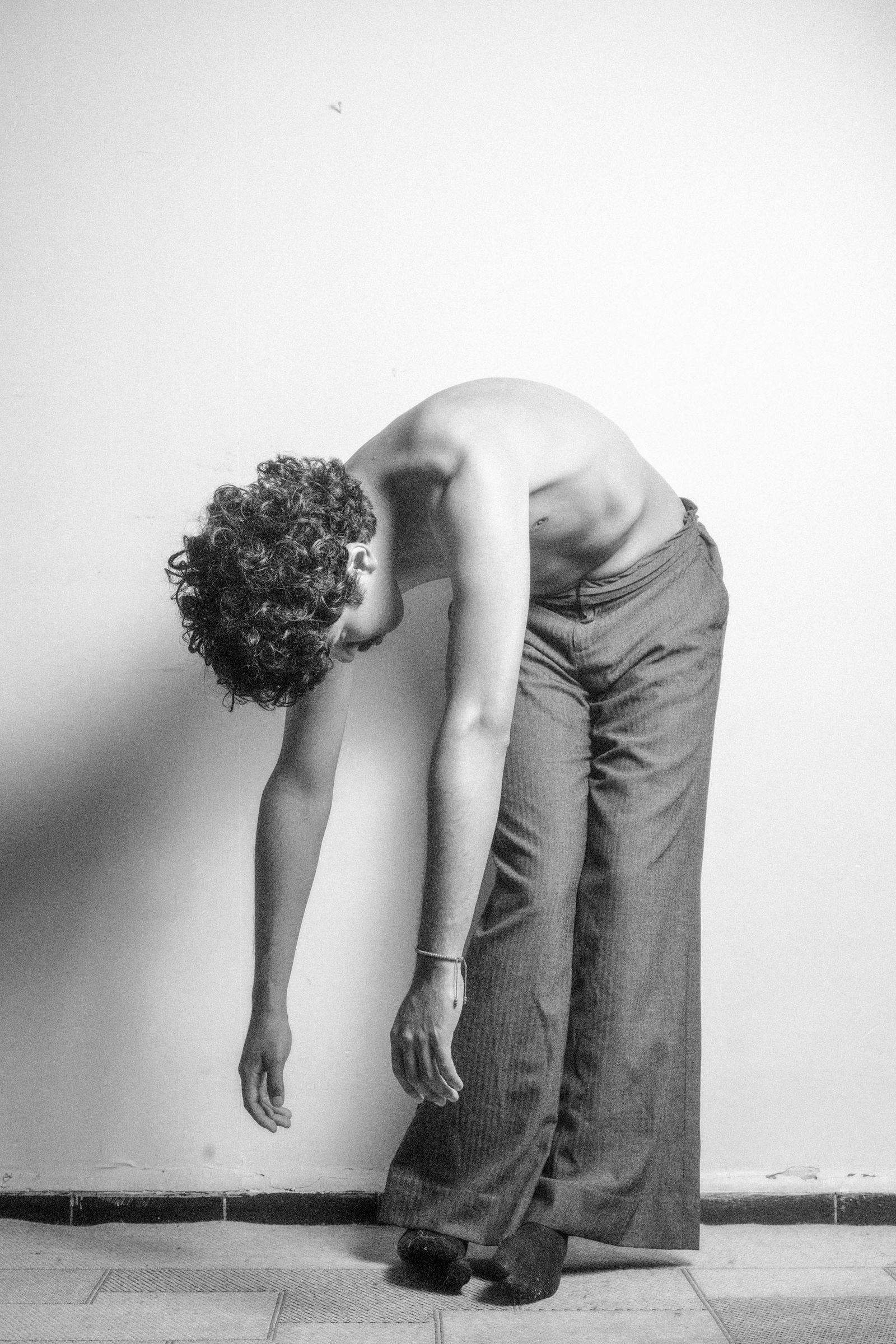 © Valeria Arendar - Image from the The bastard son of the Revolution photography project