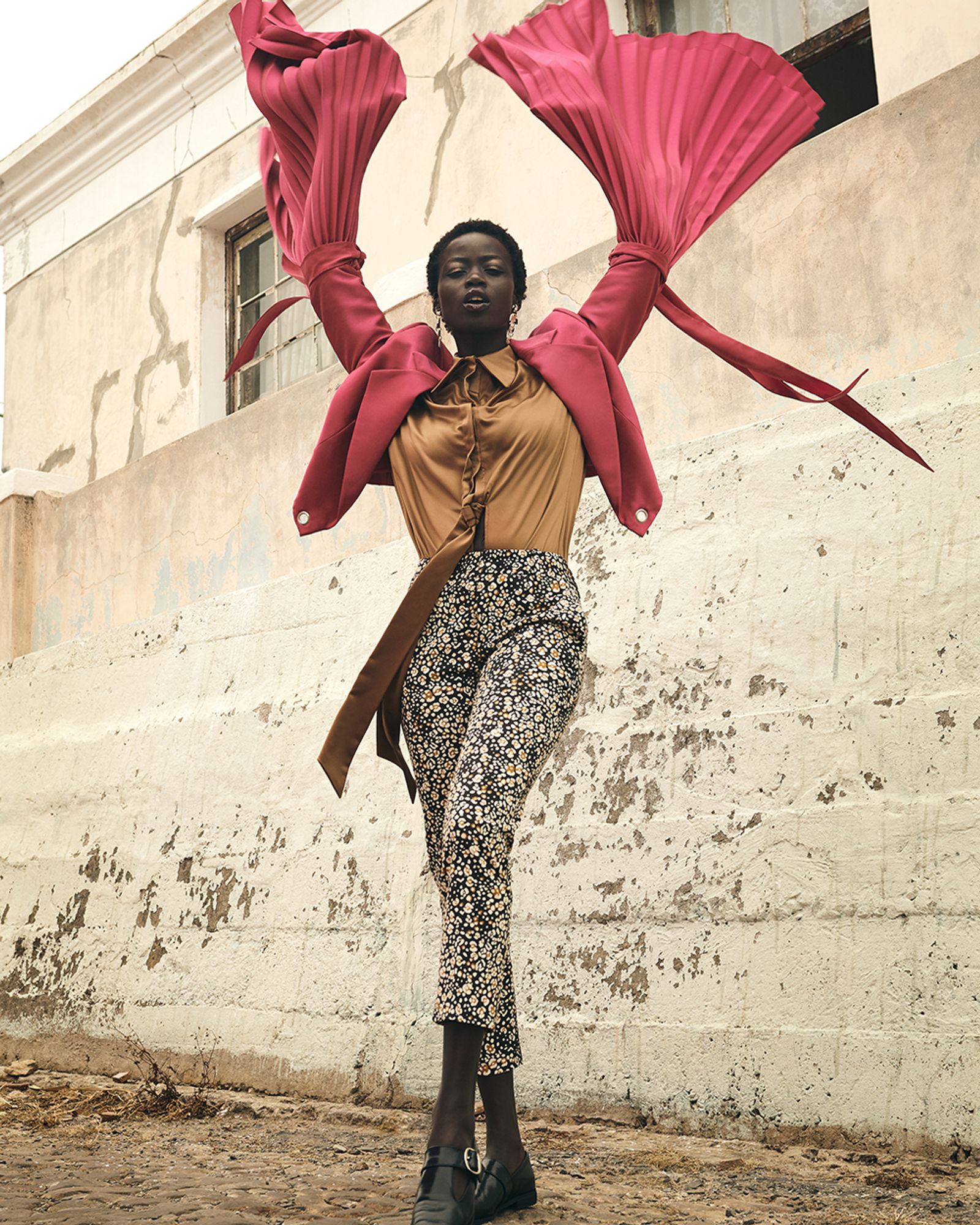 © Heidi Rondak - Earrings: Phia Jacket & Shirt: Cayla Boucher Shoes: Hannah Lavery Pants: vintage