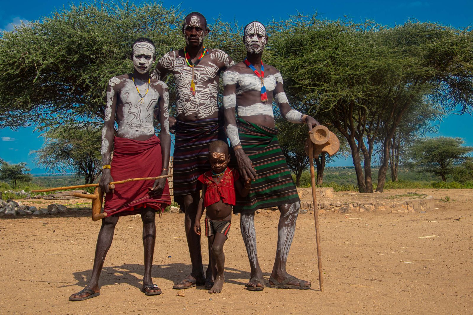 © Nwando Ebeledike - Men in the Karo tribe, Omo Valley, Ethiopia