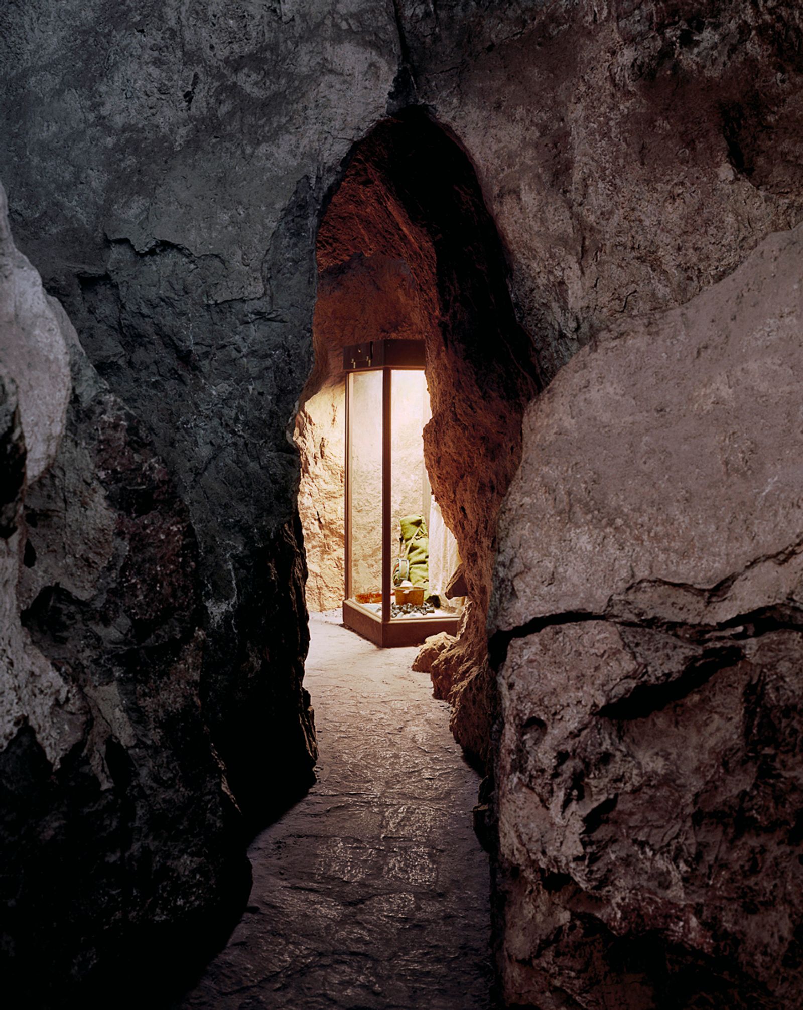 © Austin Irving - Colossal Cave, Display No. 2, Vail, AZ, 2013