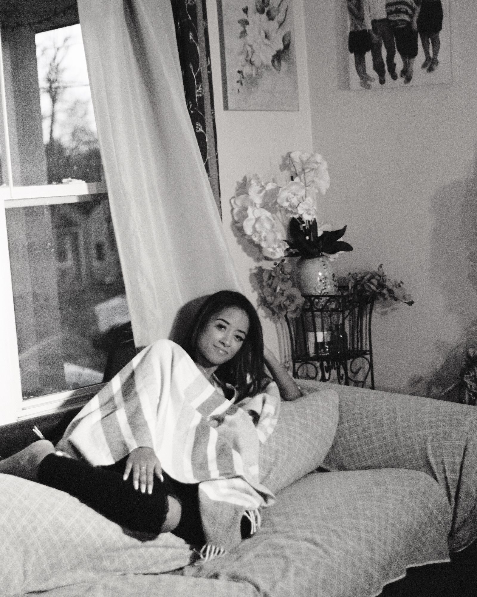 © Anidem Medina - Betsy Reclining