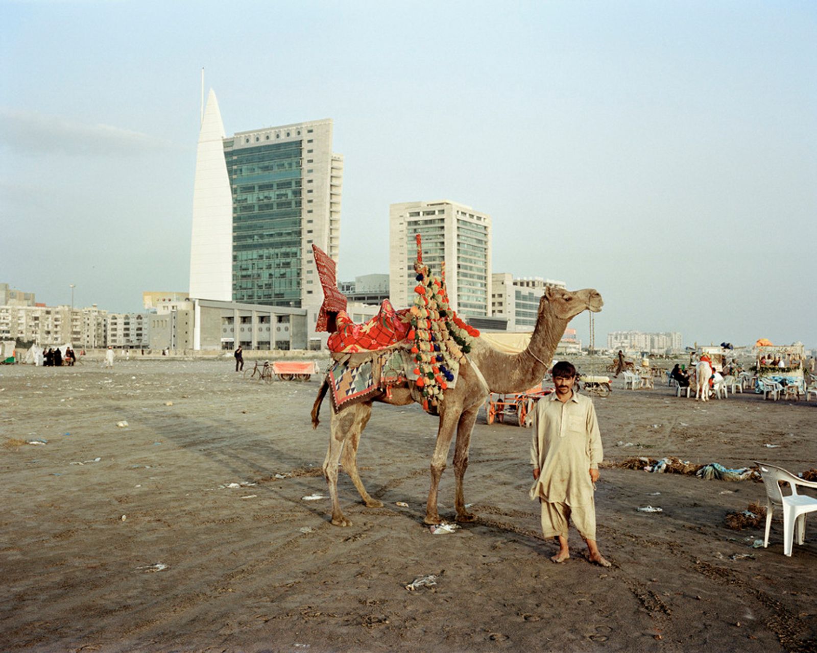 © Valentino Bellini - Image from the Karachi_City of Eagles photography project