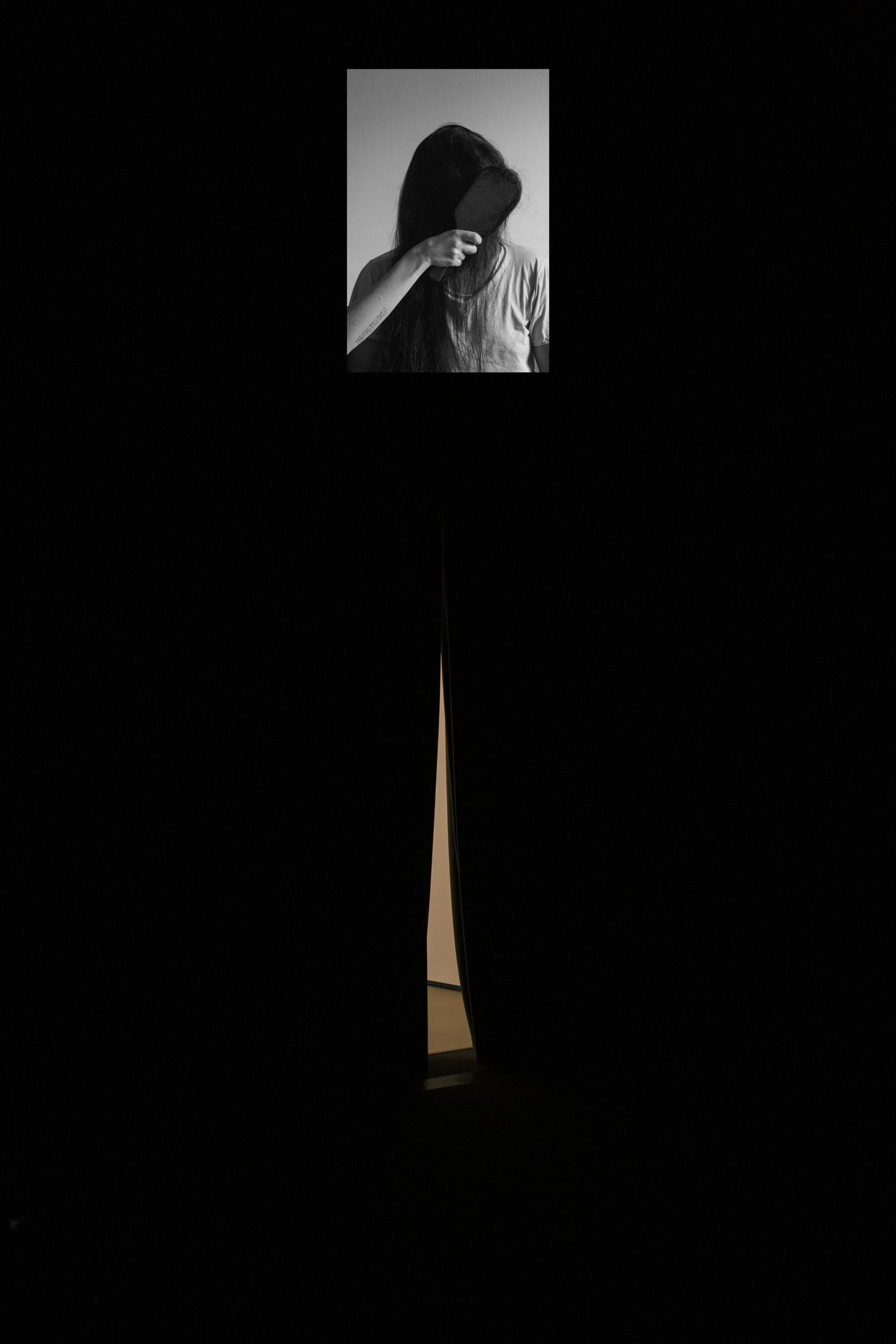 © Pratya Jankong - Image from the Bed Checks photography project