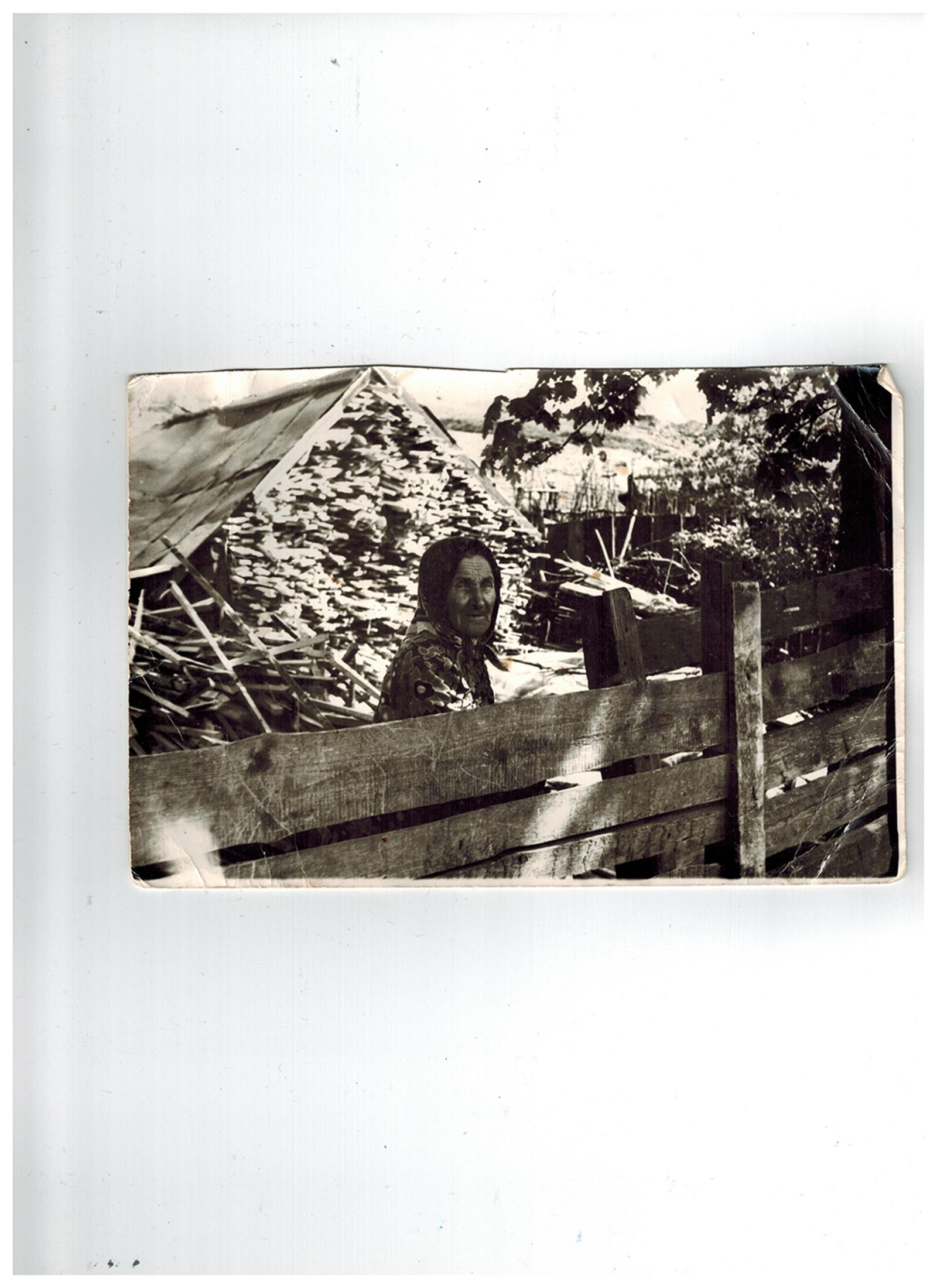 © Małgorzata Smieszek - Image from the Home photography project