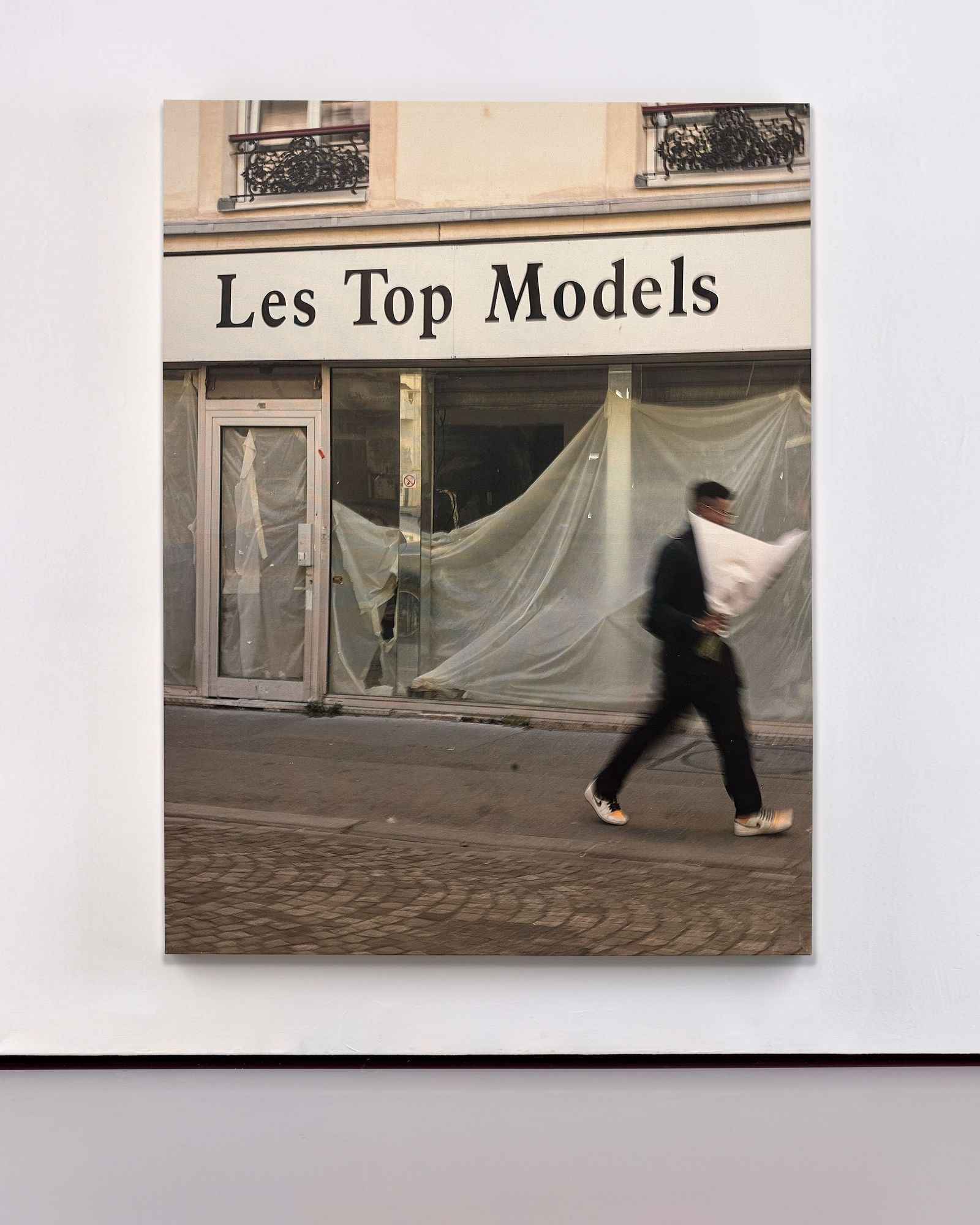 © Luca Massaro - Les Top Models, Paris - Latex on unprimed linen canvas 180x125x5cm