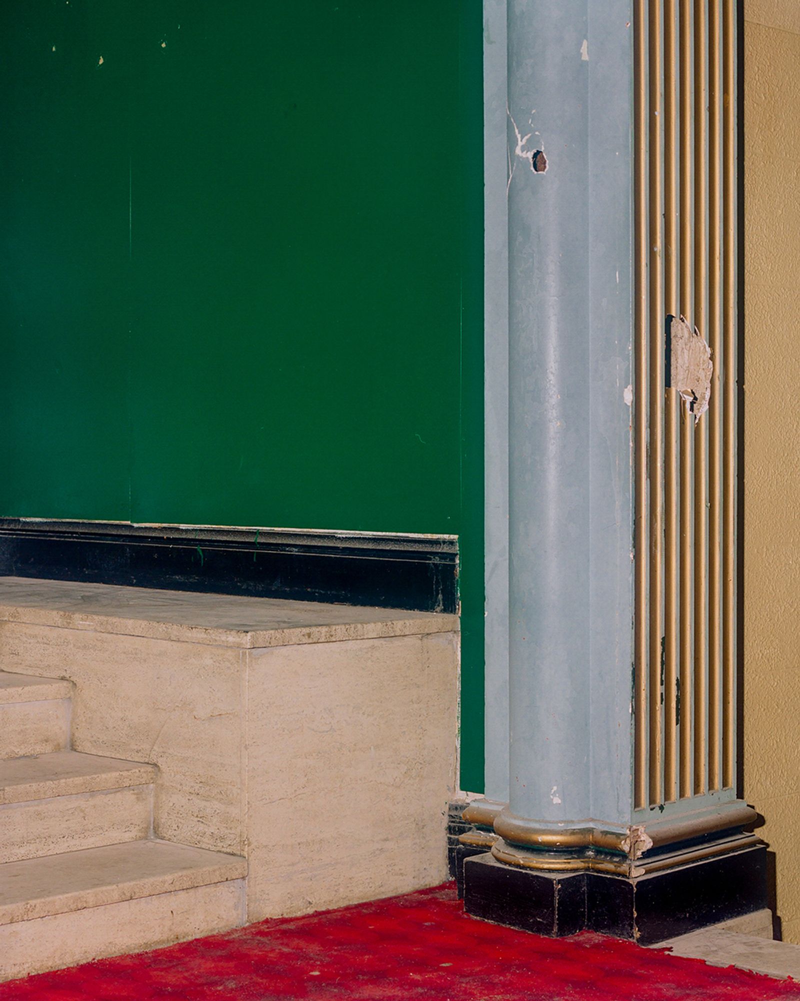 © Henri Kisielewski - Memory #30, (2021). London. Kodak colour negative film, 6x7.