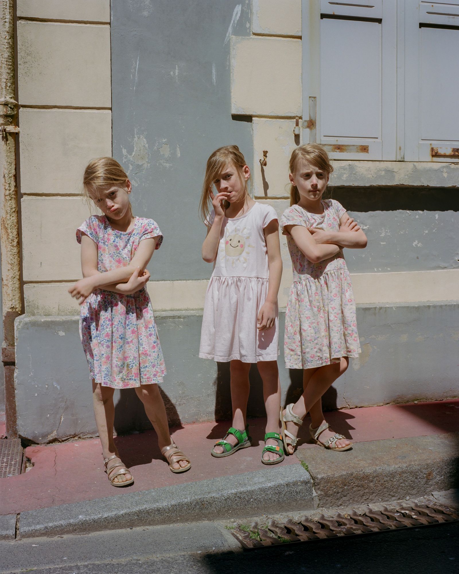 © Henri Kisielewski - Triplets, (2022). Kodak medium format colour negative film (6x7).