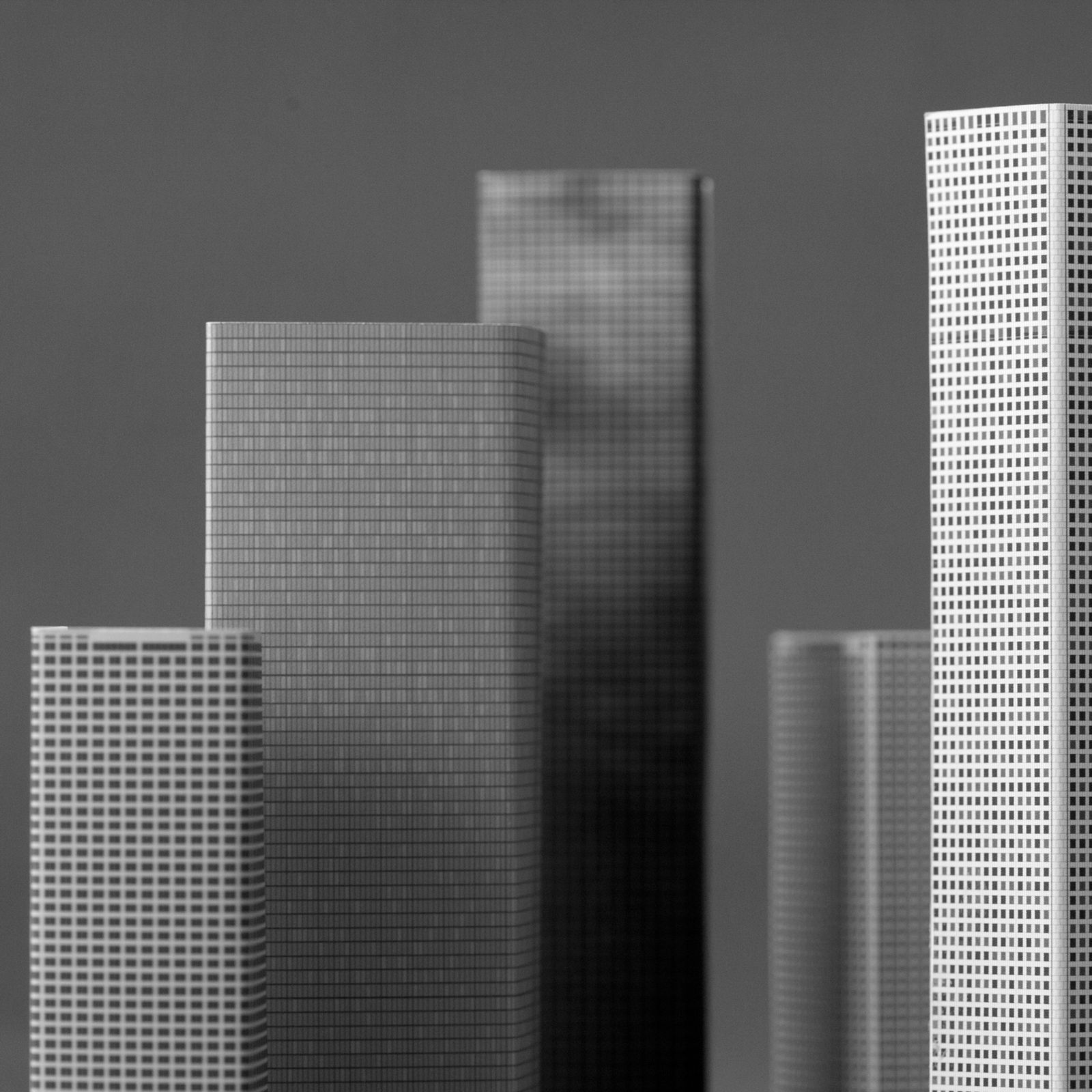 © Luigi Cecconi - Paper skyscraper - Handmade by the author