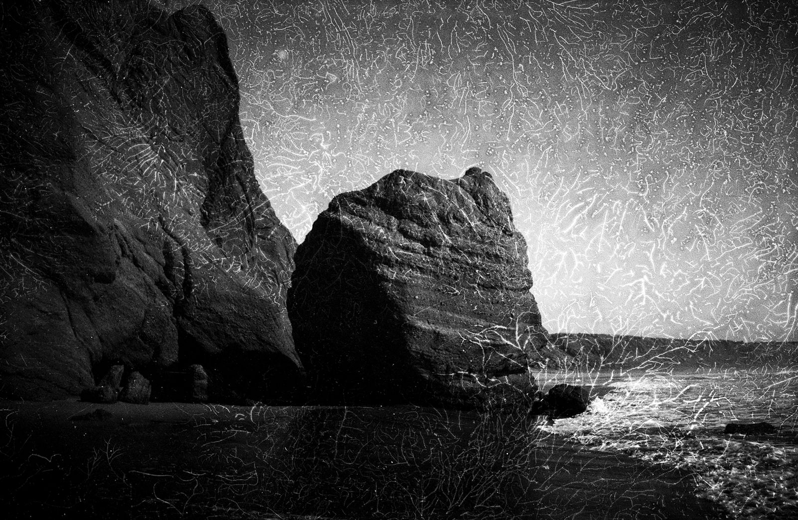 © Freisy González Portales - Image from the The sea of ​​oblivion - El mar del olvido photography project