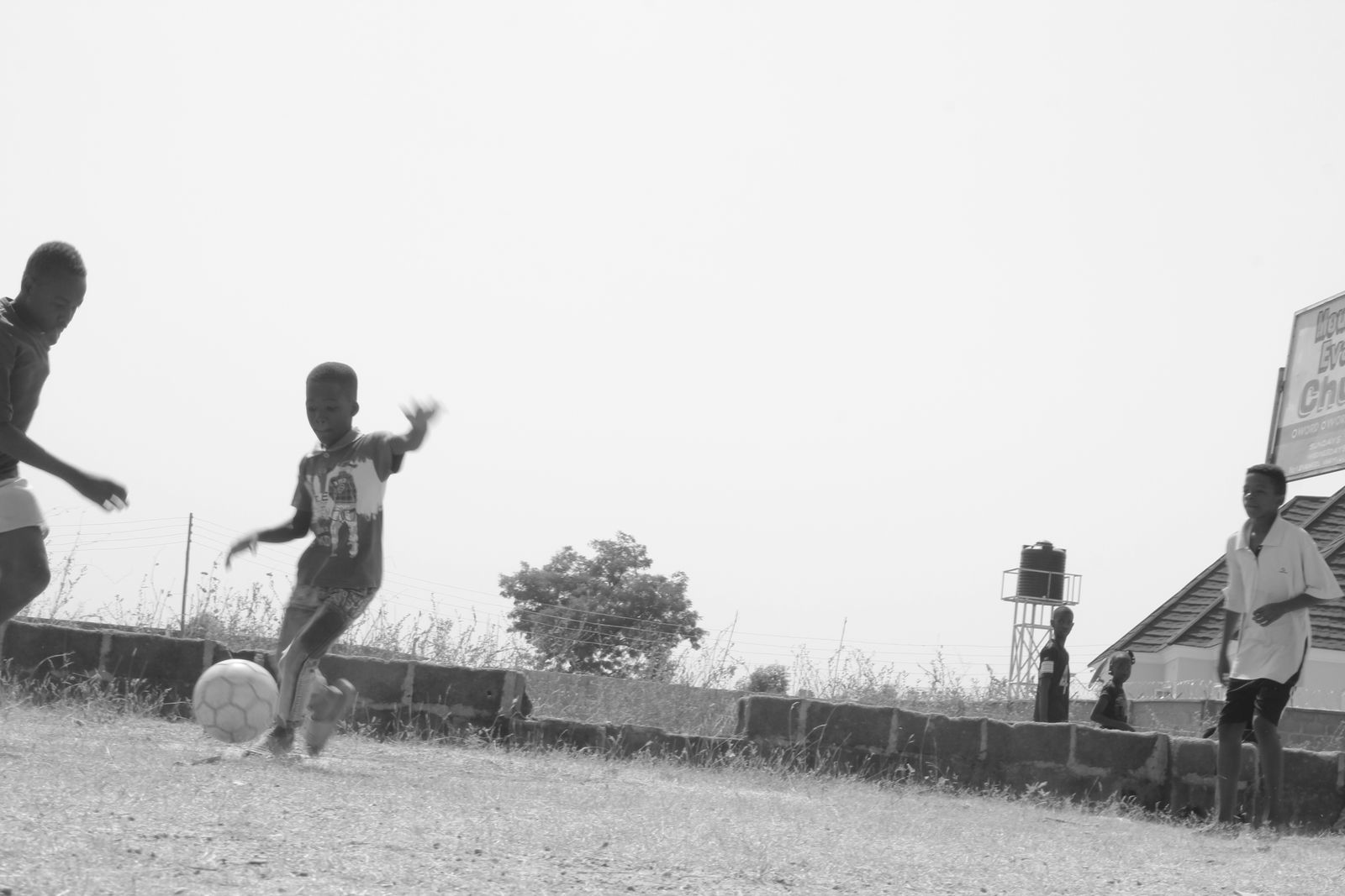 © Francis Annagu - © Francis Annagu, from the series Street Football