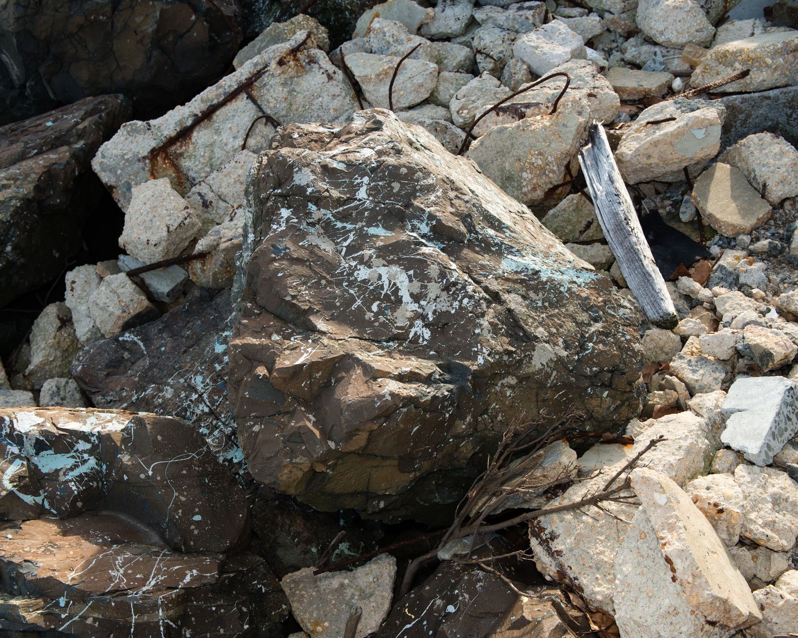 © Martin Toft - Boulder and Debris (after Superstorm Sandy), Deal, New Jersey, United States, 2 January 2015