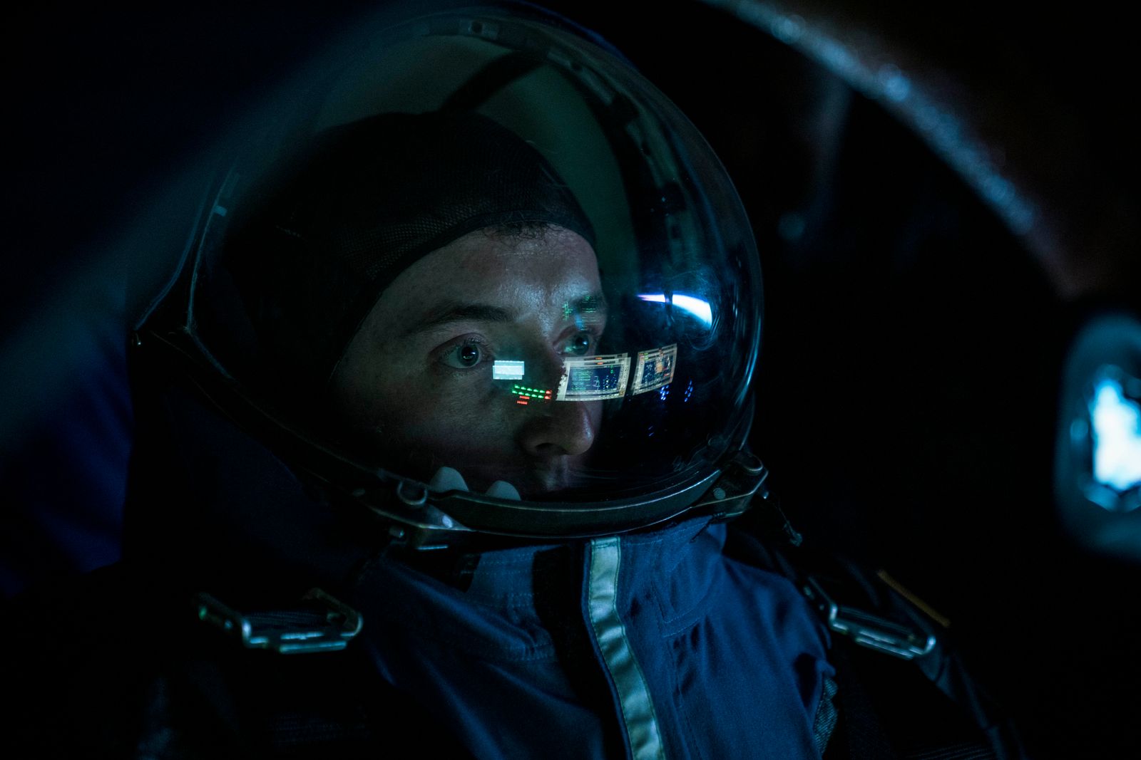 © Mackenzie Calle - Brian Murphy during flight simulations after donning an astronaut suit for the first time.