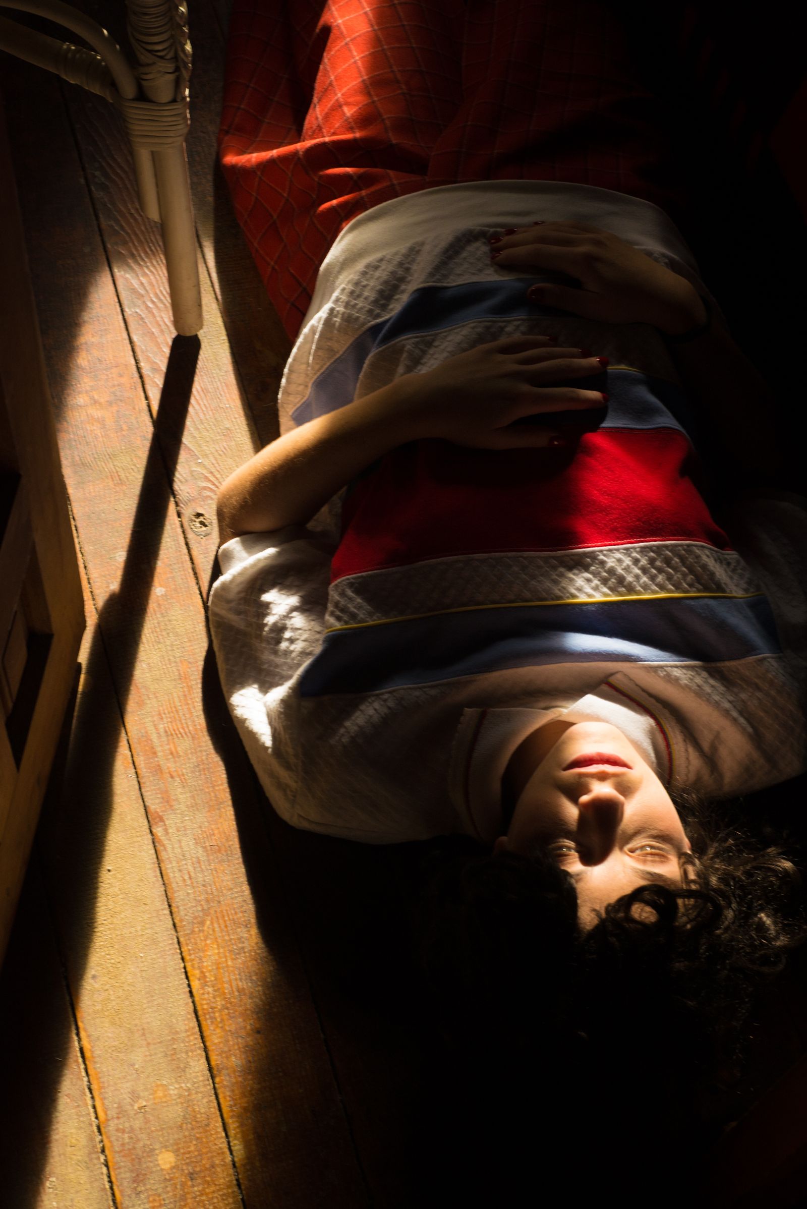 Our life in the shadows - PhMuseum
