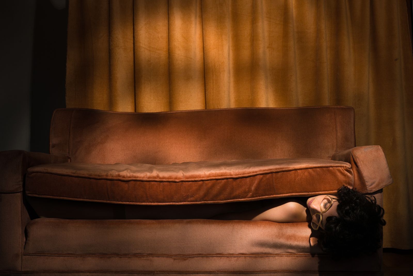 © Tania Franco Klein - The Couch (Self-portrait)