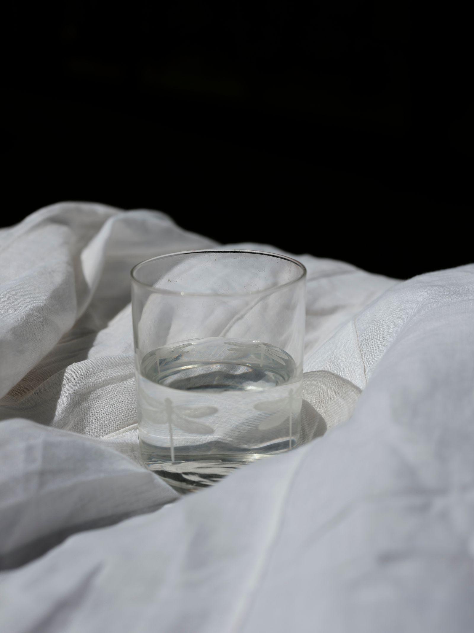 © Izabela Jurcewicz - A necessary glass of water