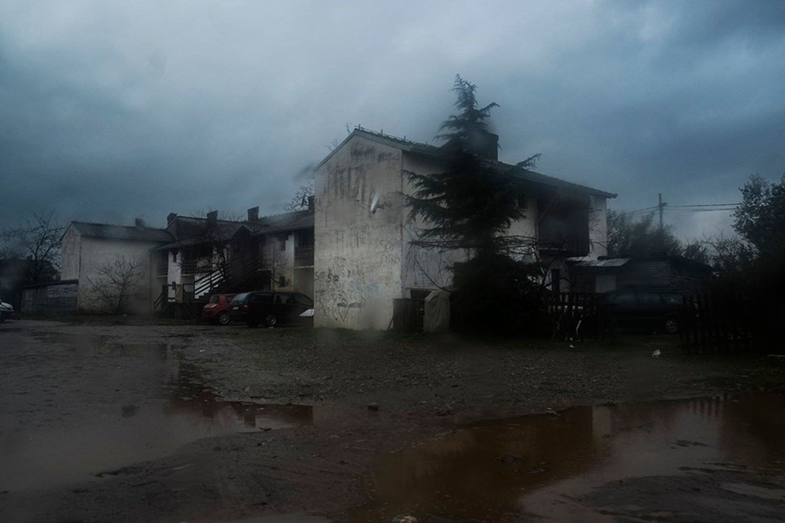 © Gianmarco Maraviglia - Camp Konic, Podgorica, Montenegro. Building where the people from Bosnia live since 1992.