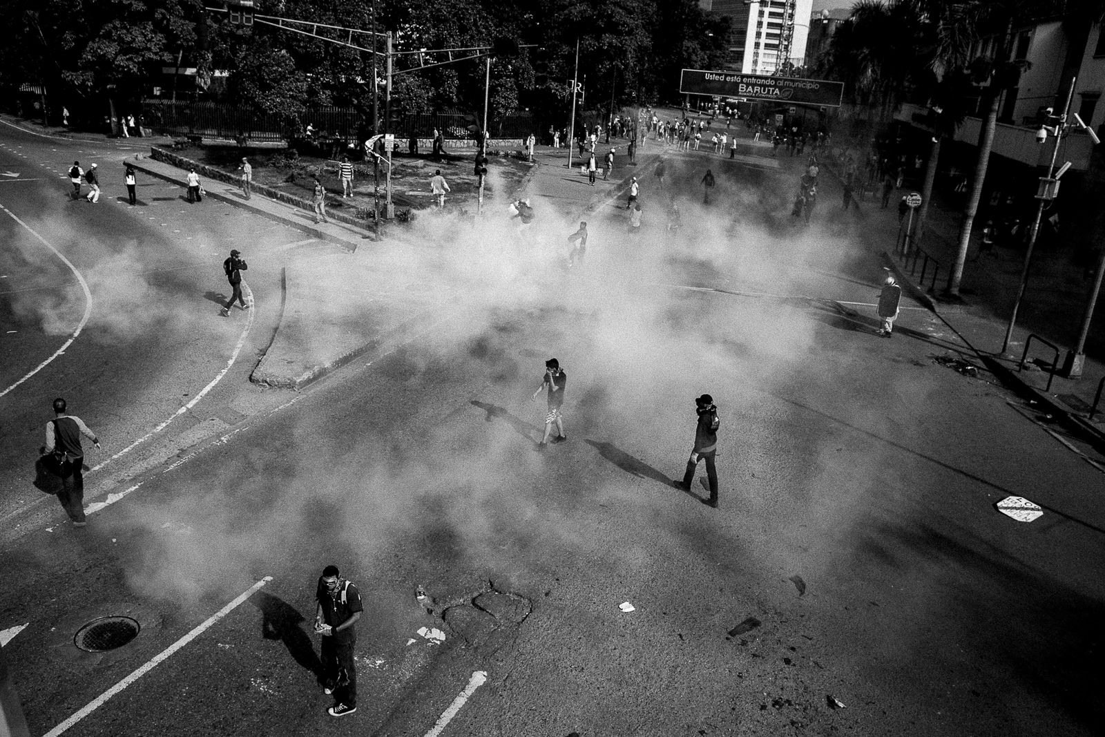 © Fabiola Ferrero - Image from the Venezuela: Blurred in despair photography project