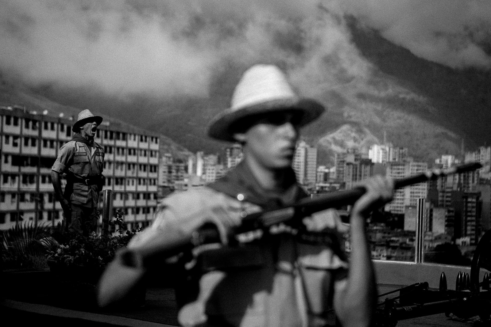 © Fabiola Ferrero - Image from the Venezuela: Blurred in despair photography project
