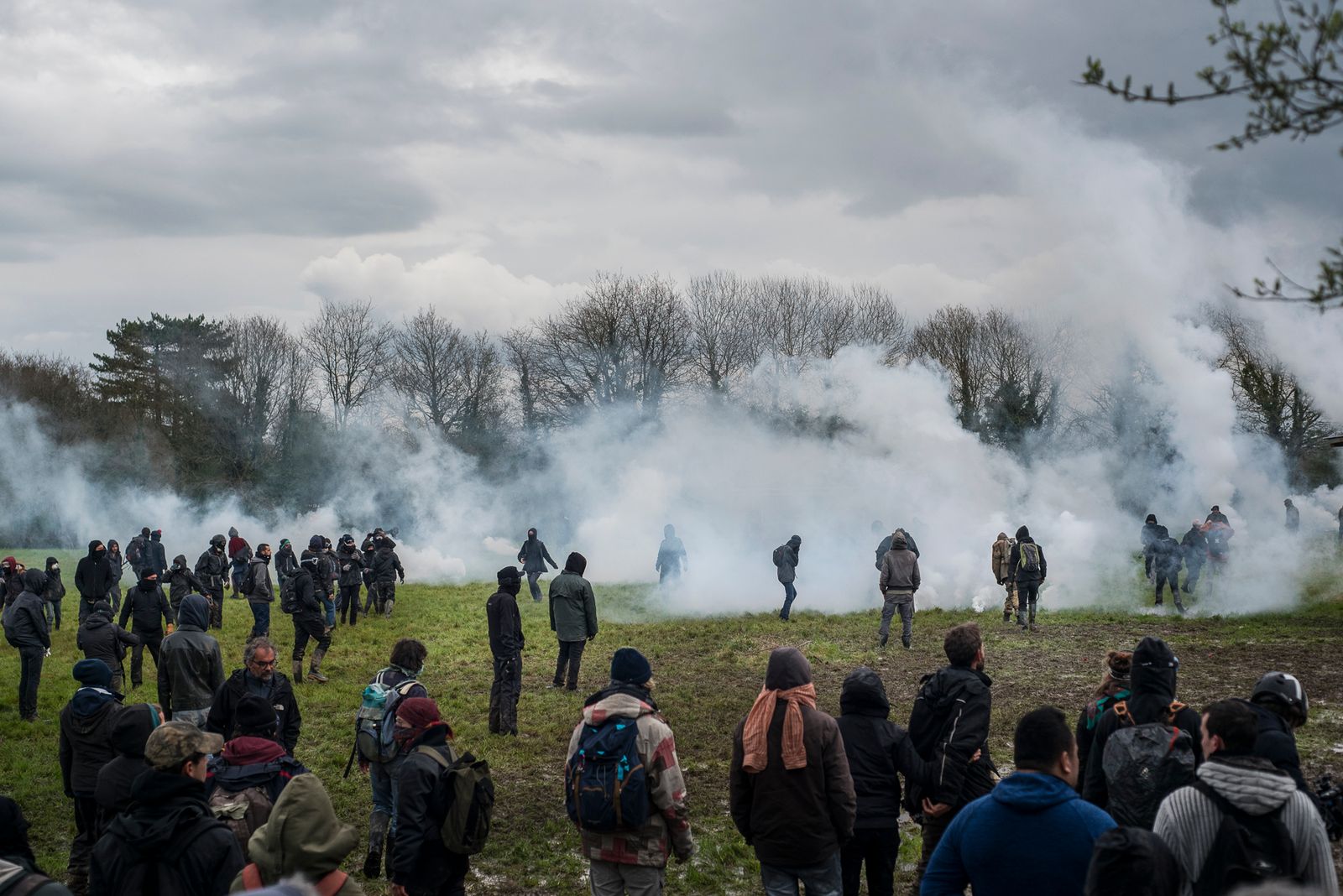 © Penelope Thomaidi - Clash while defending the 100 Noms collective, ZAD of Notre Dame des Landes, France, April 9th, 2018.