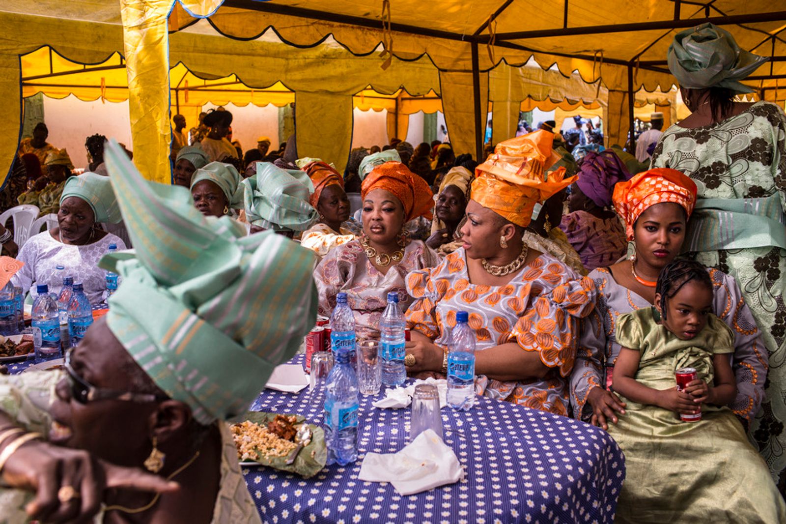 © Glenna Gordon - Image from the Naira Wedding: Marriage and Money in Nigeria  photography project
