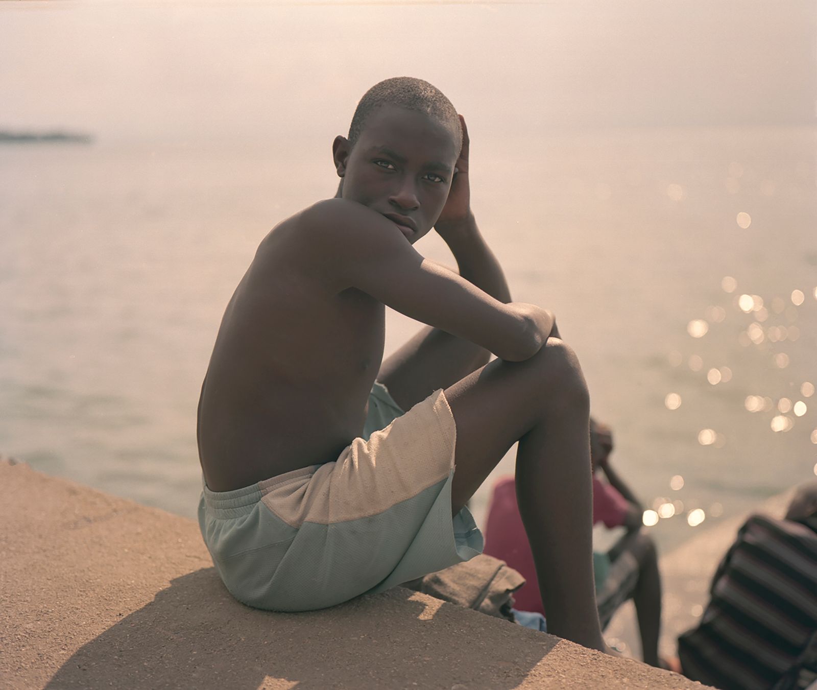 © Cécile Smetana - By the water At the border of Gisenyi, Rwanda and Goma, DRC
