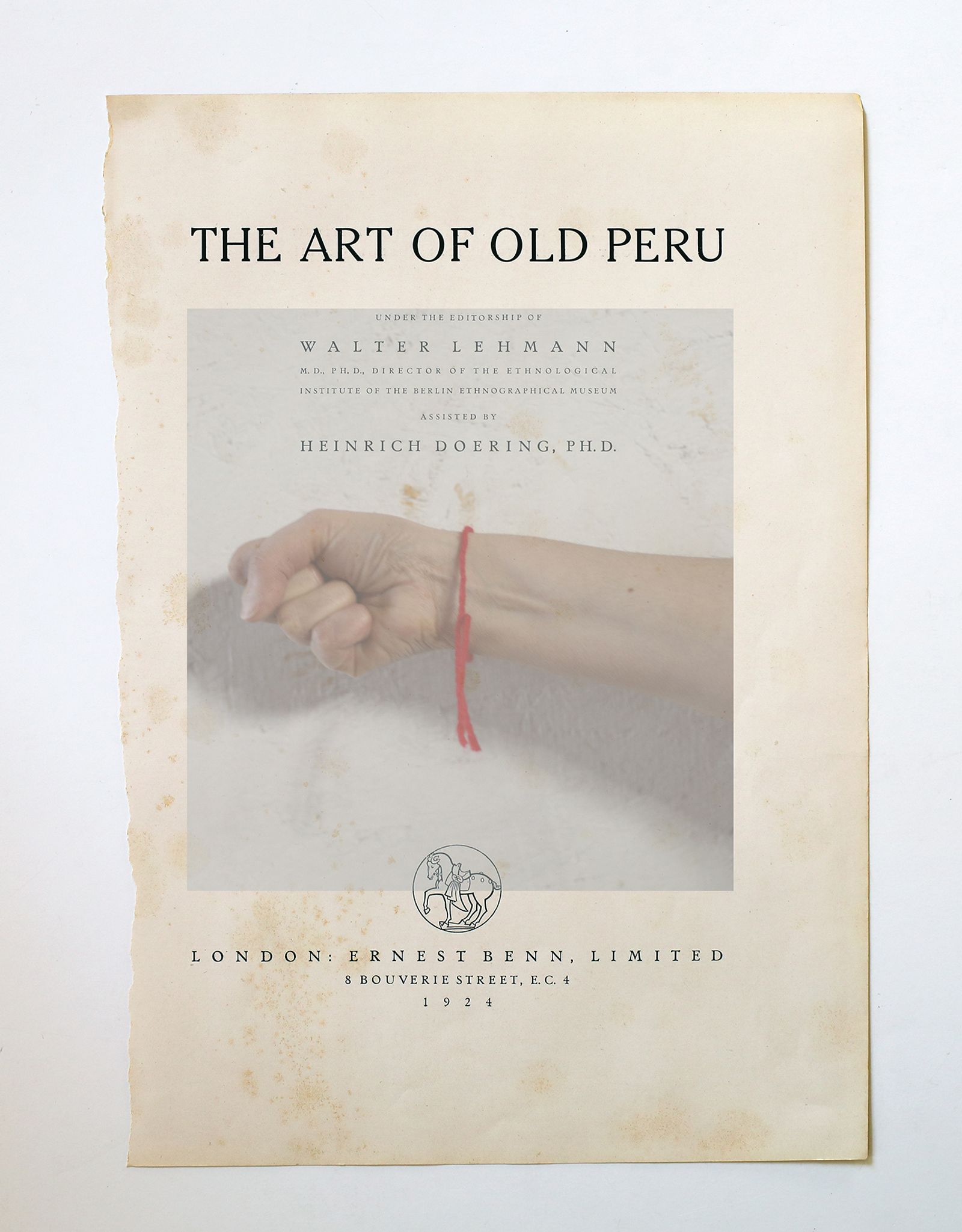 © Claudia Ruiz Gustafson - Image from the En busca de un mito (In Search of a Myth) photography project