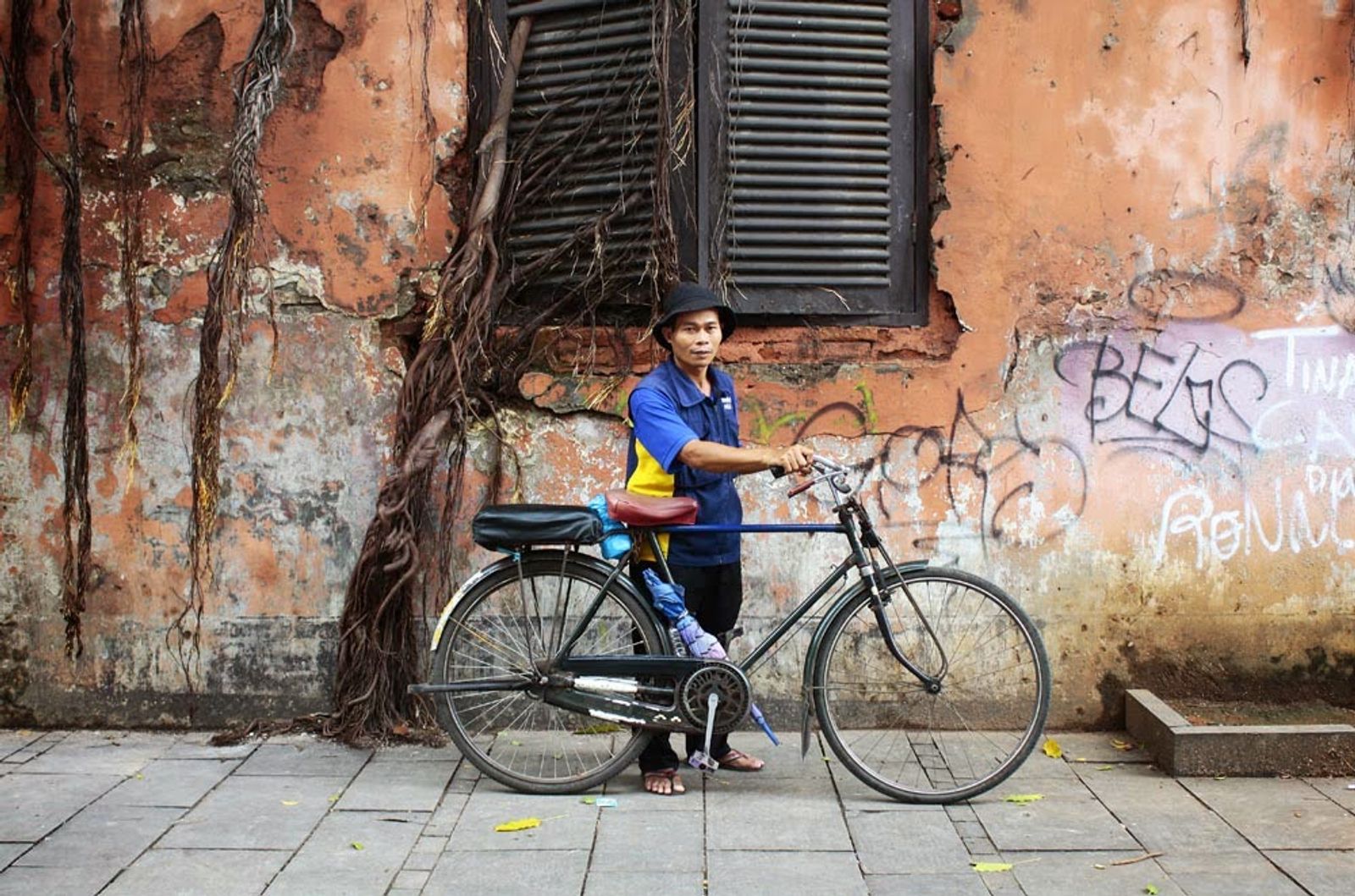 © idealita ismanto - Image from the Bicycle Ojek photography project