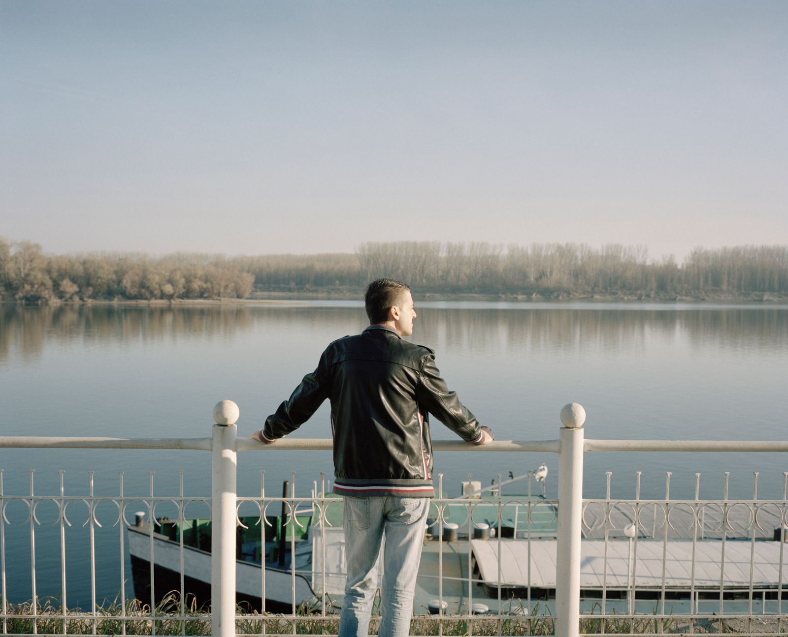 © Tommaso Rada - Bulgaria, Vidin. An unemployed man look at the Danube. Vidin has one of the higher unemployment rate of Bulgaria