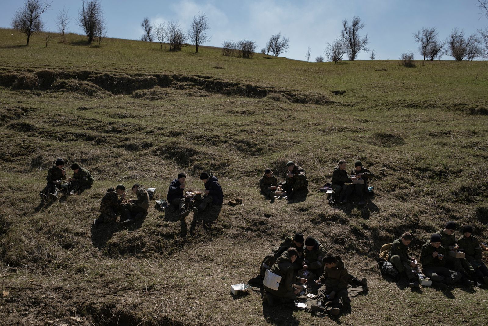 © EDUARD KORNIYENKO - Image from the LORDS OF THE GUNS photography project