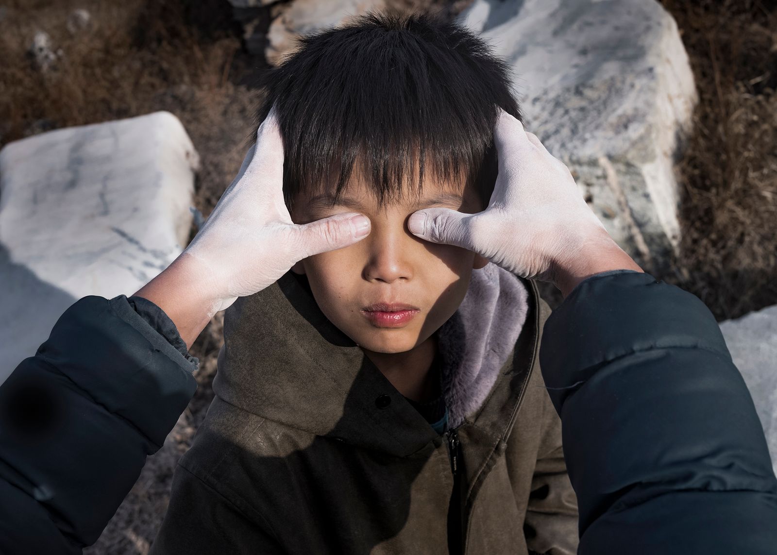 © Pang Hai - Image from the Heart Warming Rocks photography project