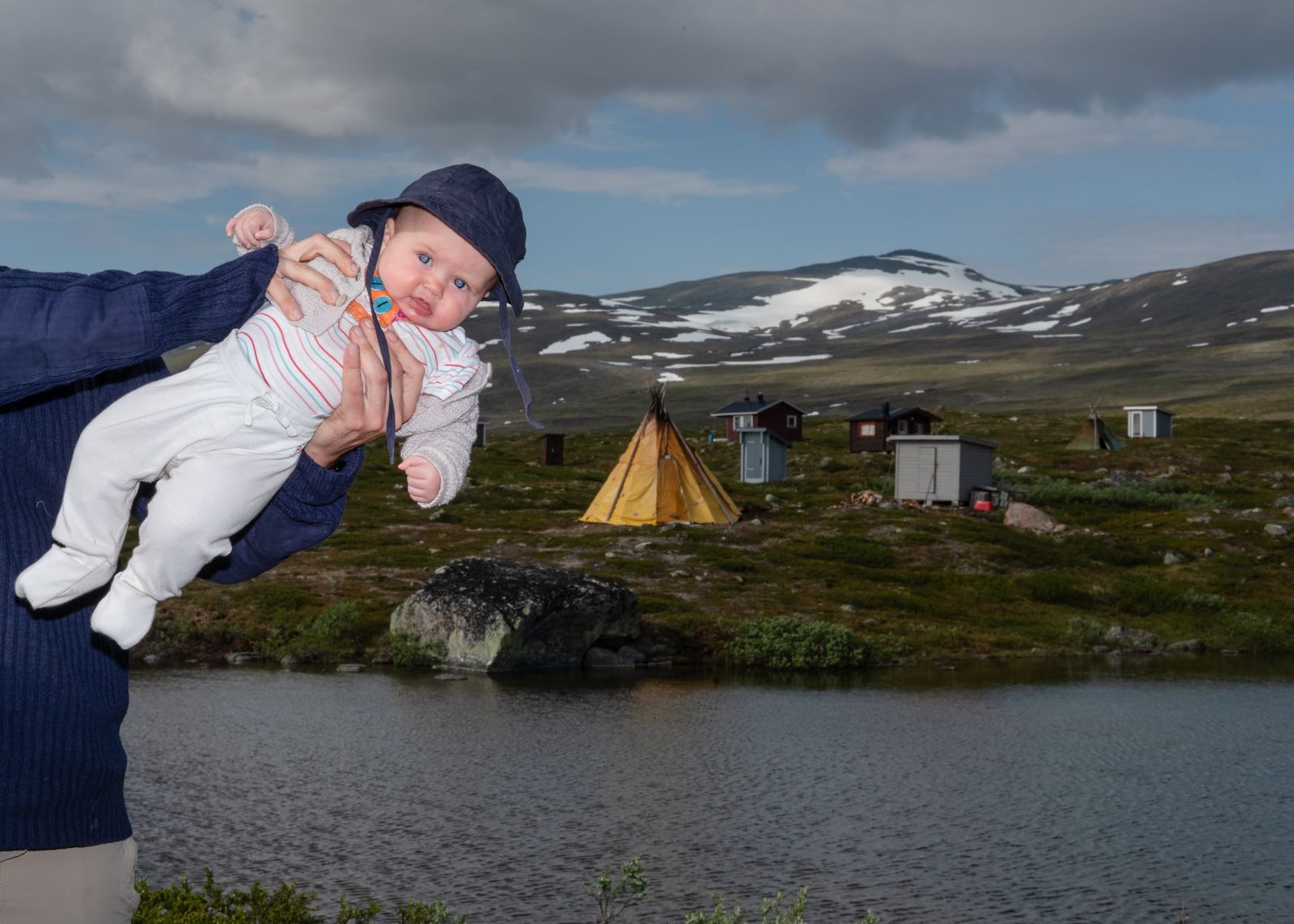 © Linda Forsell - Fanta in front of a Sami village.