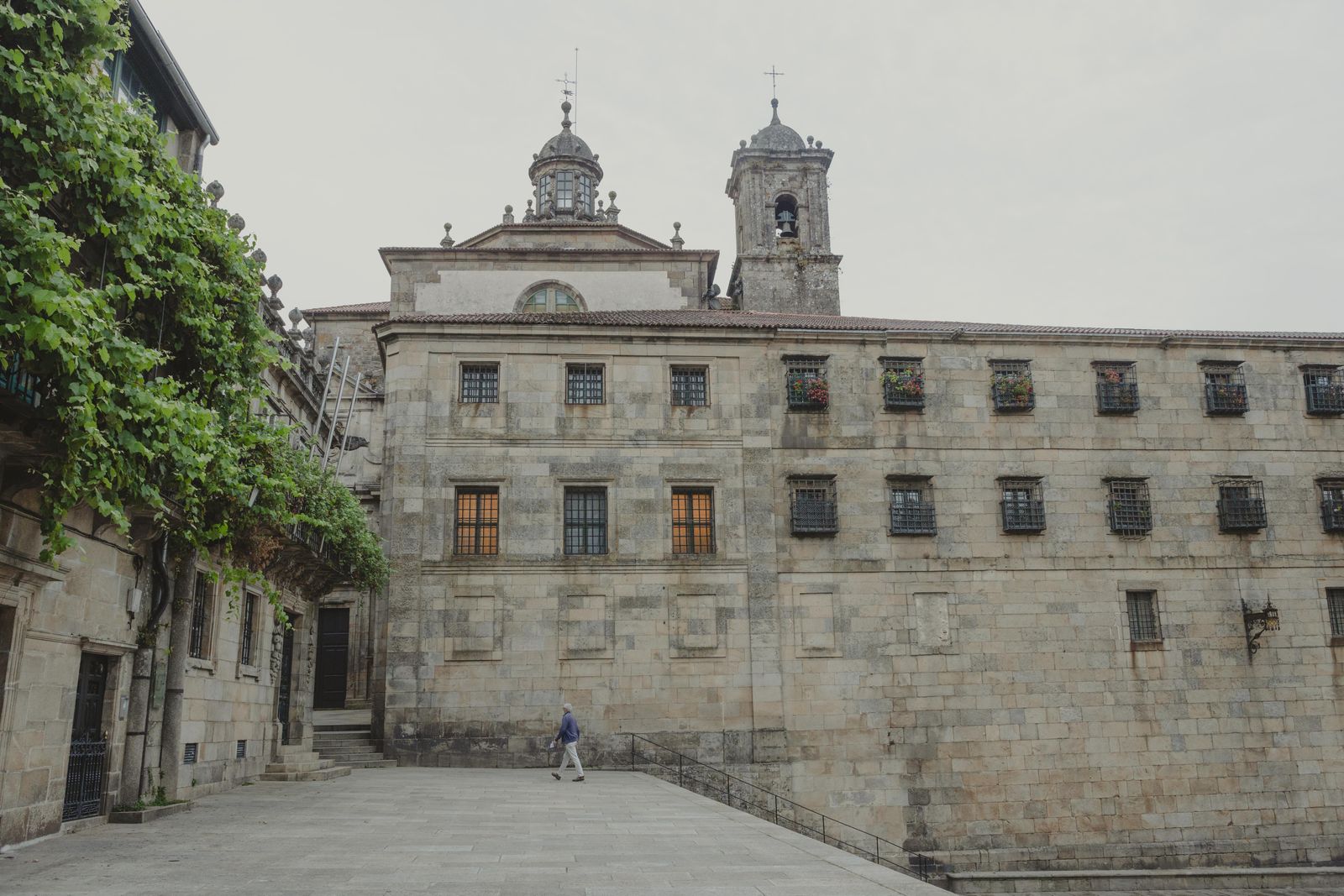 © Ana Norman Bermudez - The San Paio convent in Santiago de Compostela, inhabited by cloistered nuns since the 15th century.